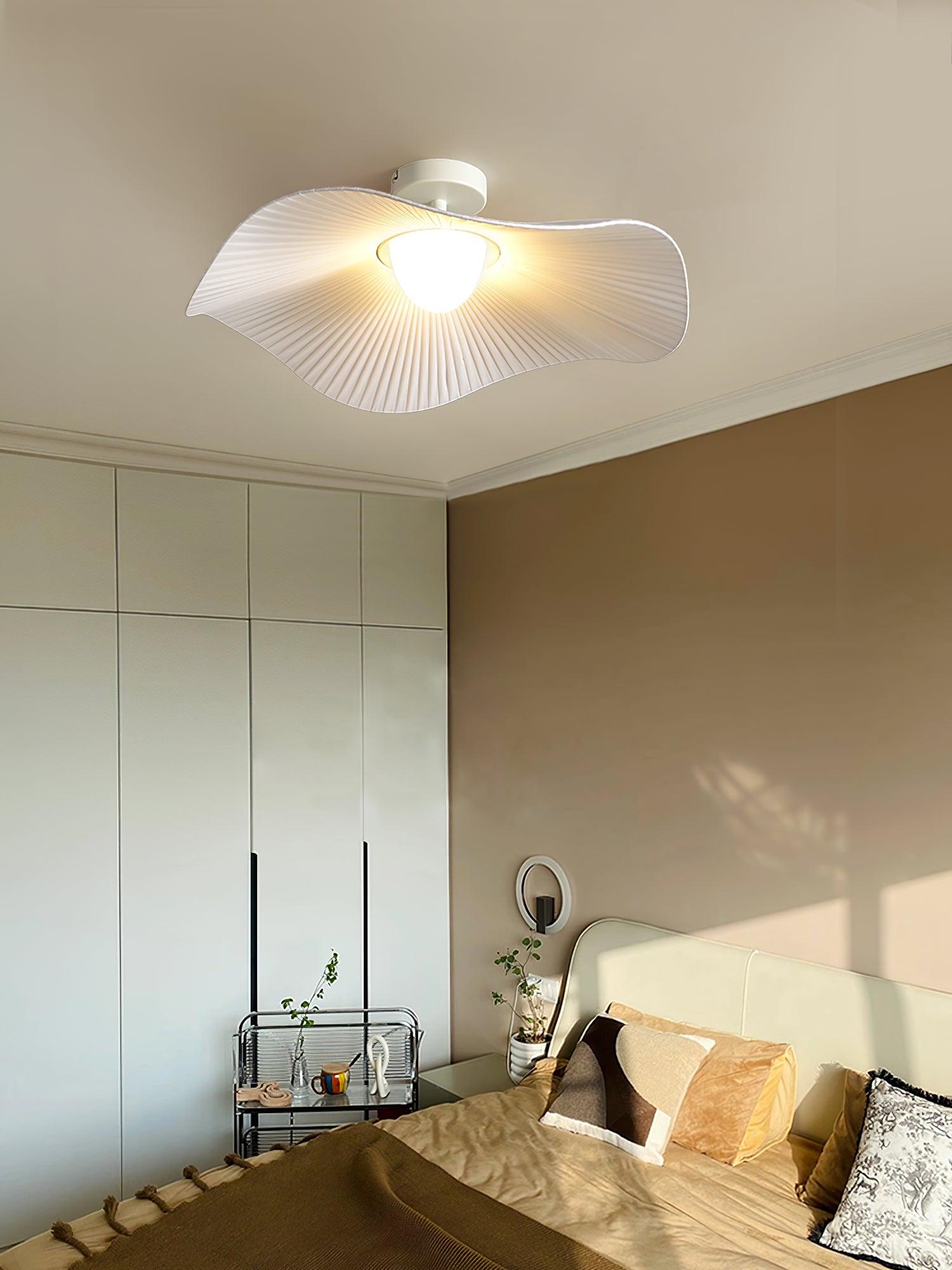 Lustra Ceiling Light for Cozy Living Room or Bedroom - Letslighting