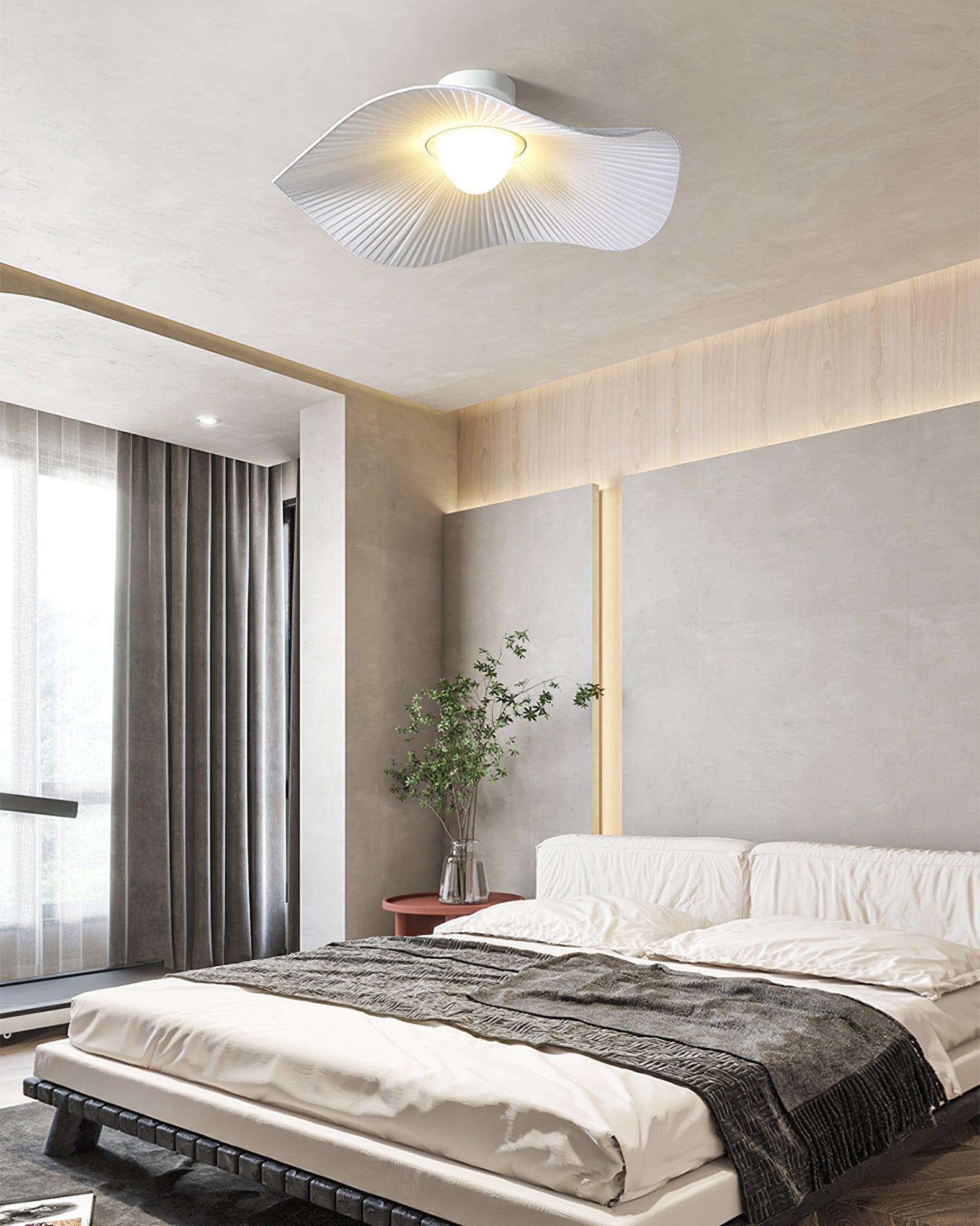 Lustra Ceiling Light for Cozy Living Room or Bedroom - Letslighting