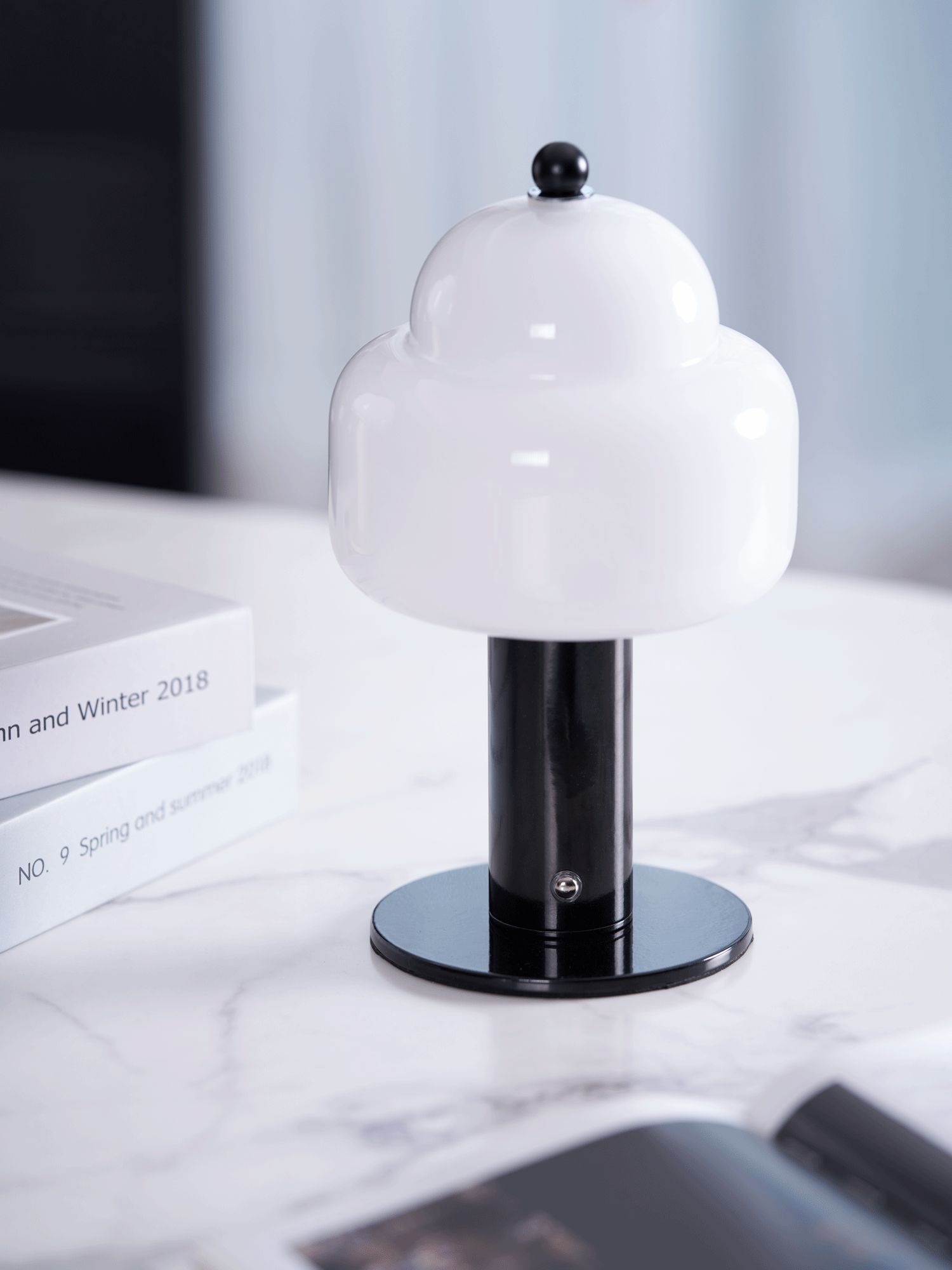 Poppy Modern Table Lamp - Letslighting