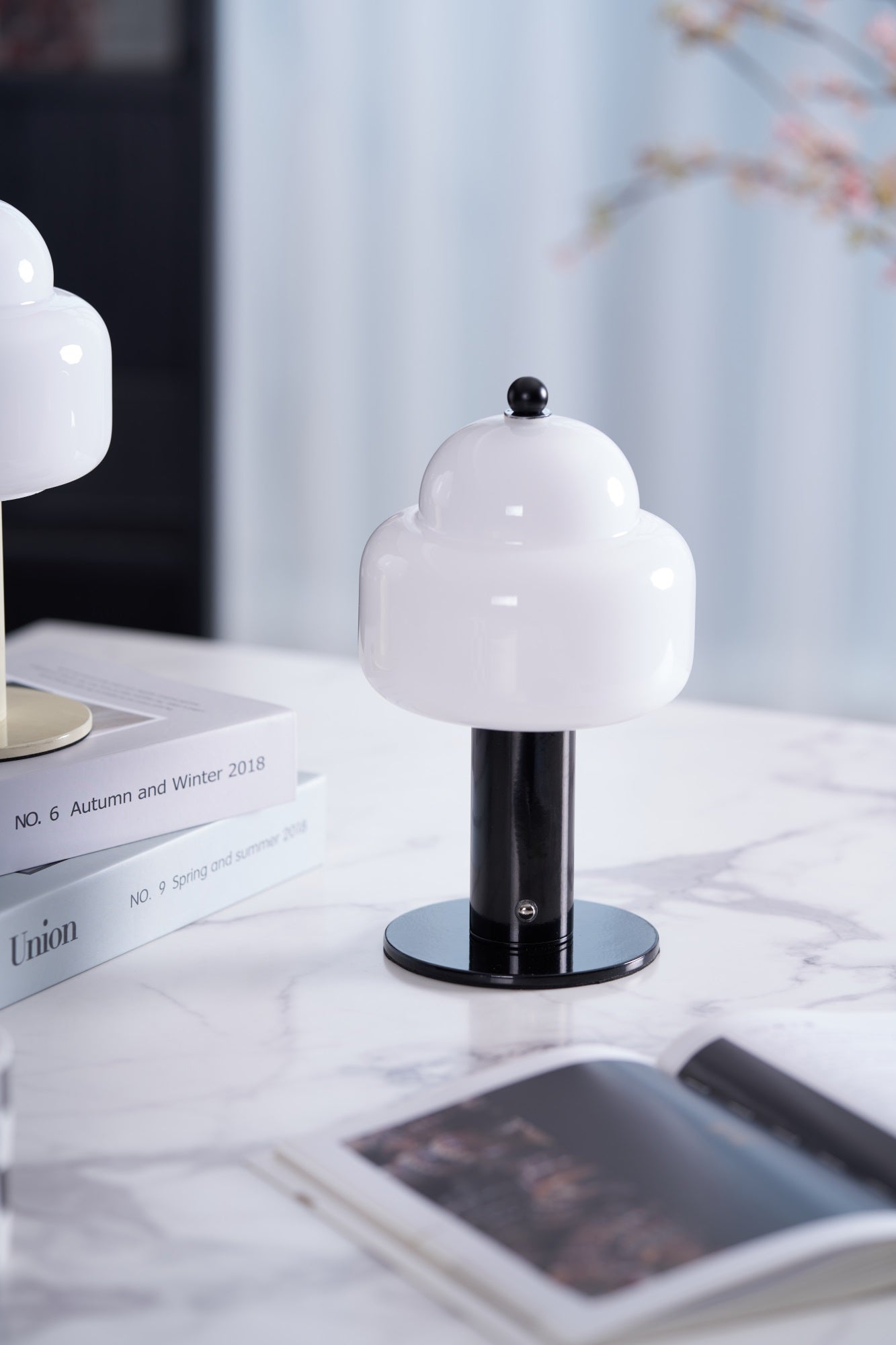 Poppy Modern Table Lamp - Letslighting