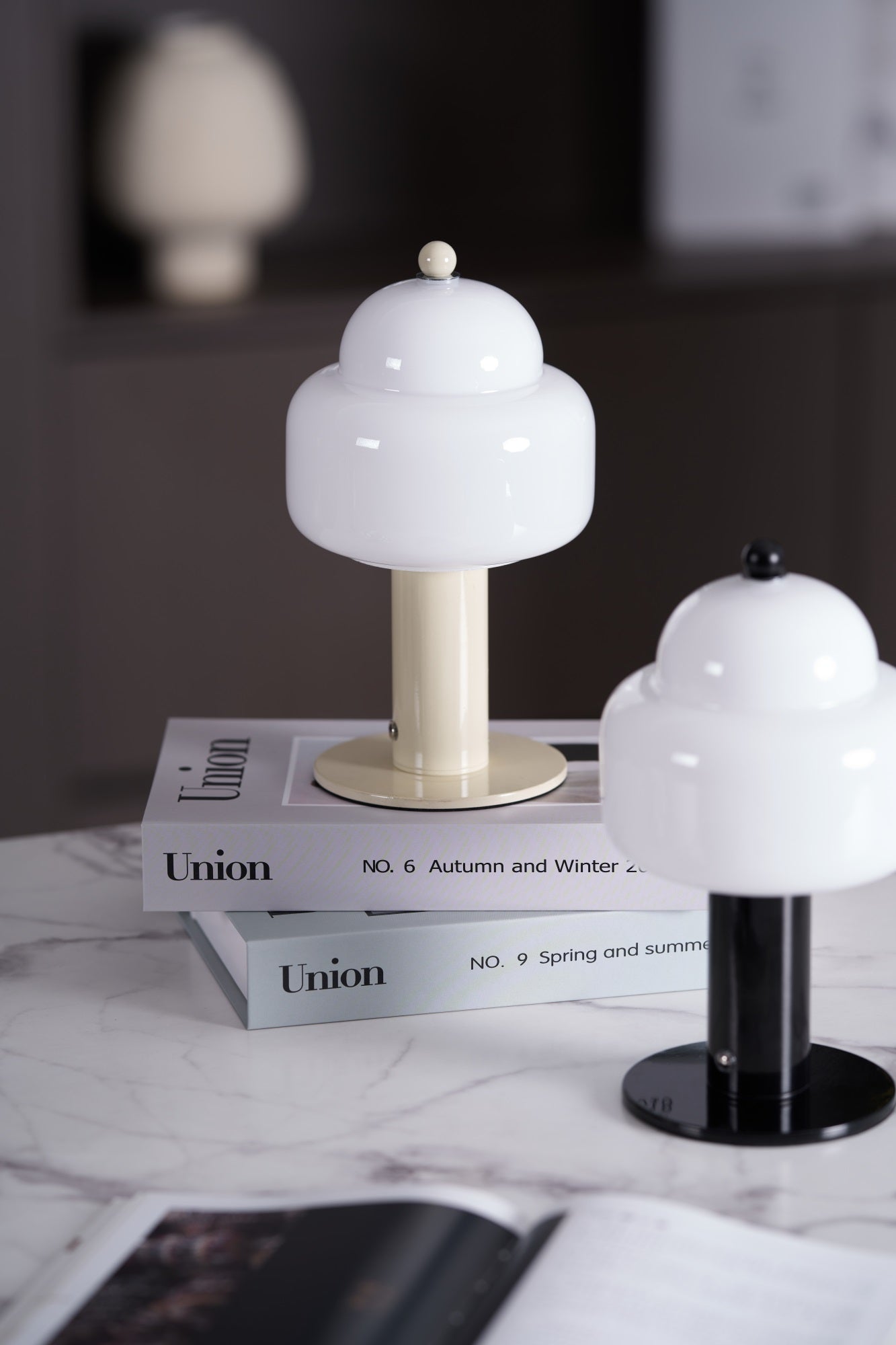 Poppy Modern Table Lamp - Letslighting