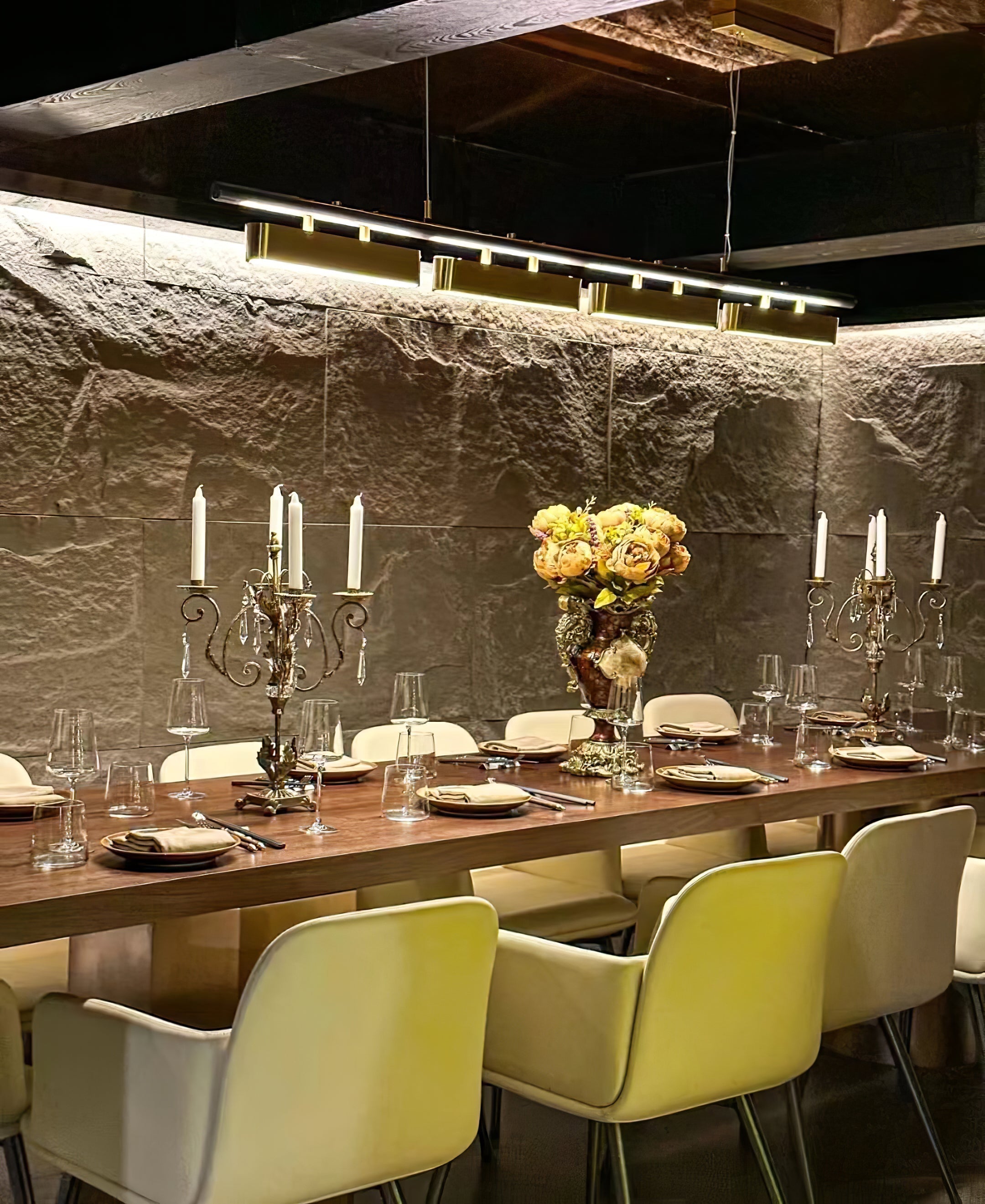 Elarain Brass Minimalist Pendant Light - Letslighting
