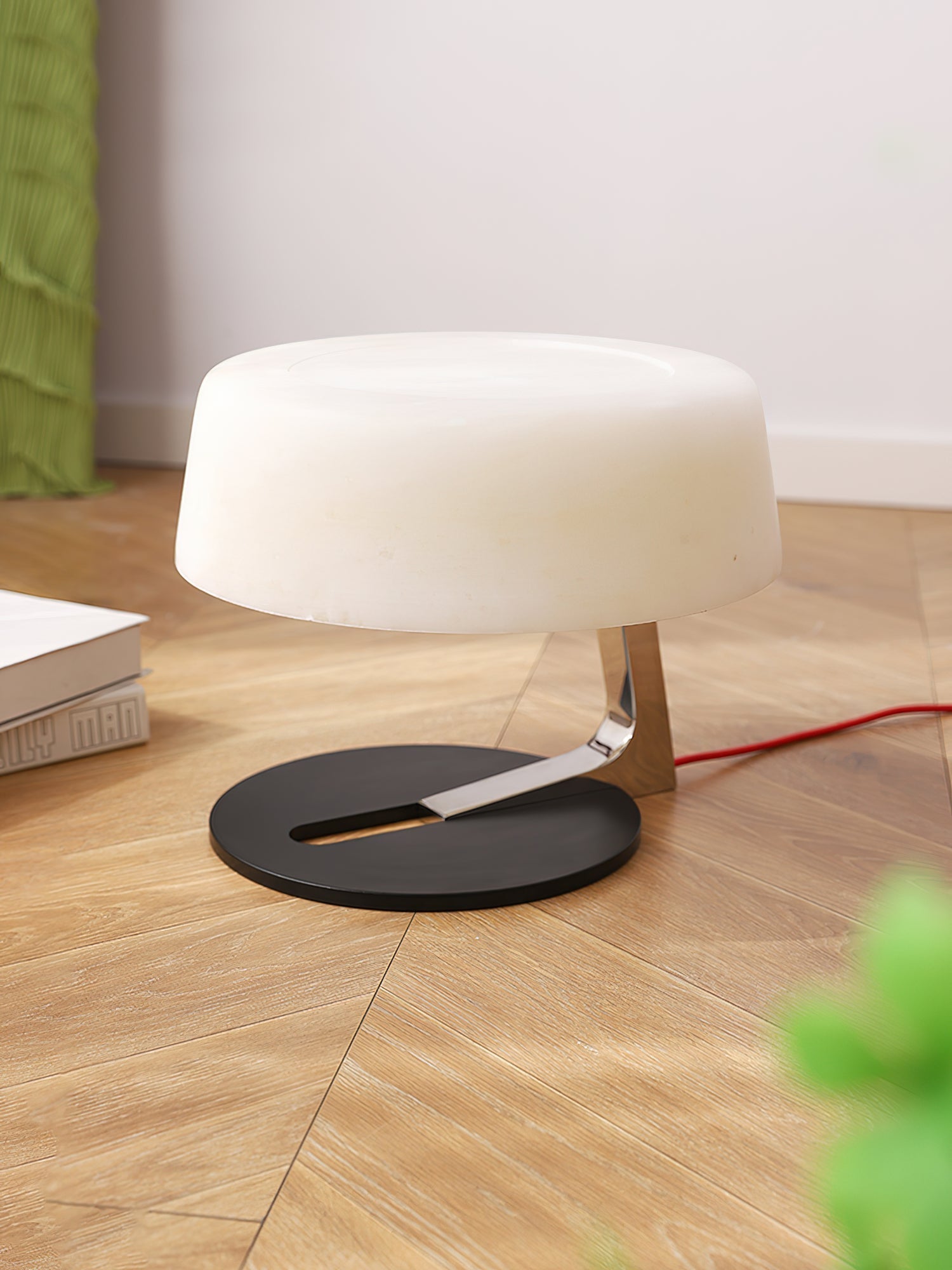 Nysolora Dome Alabaster Table Lamp - Letslighting