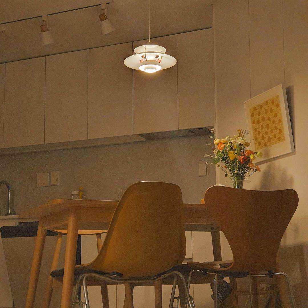 Orlenna White Scandinavian Pendant Lamp - Letslighting