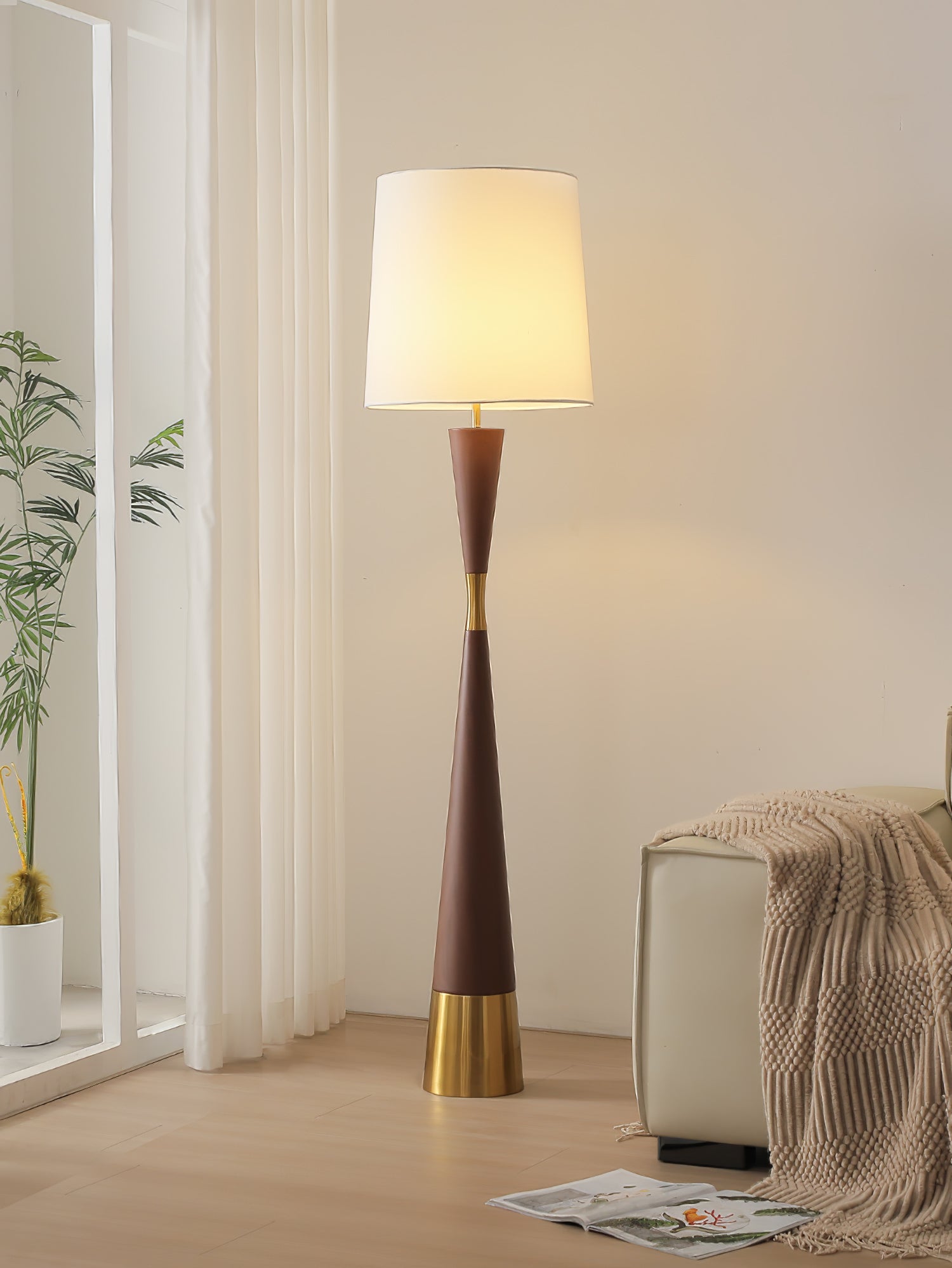 Cicaril Modern Table Lamp - Letslighting