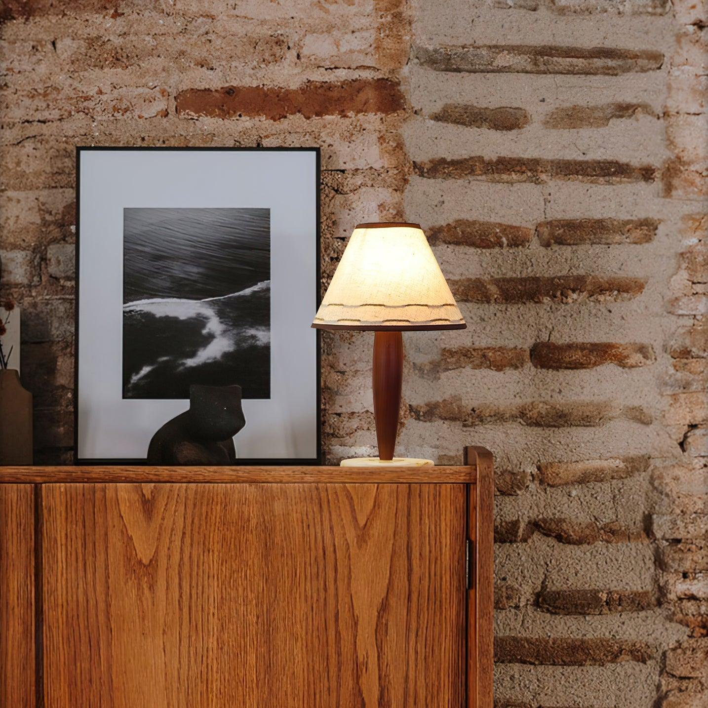 Taylor Vintage Fabric Table Lamp - Letslighting
