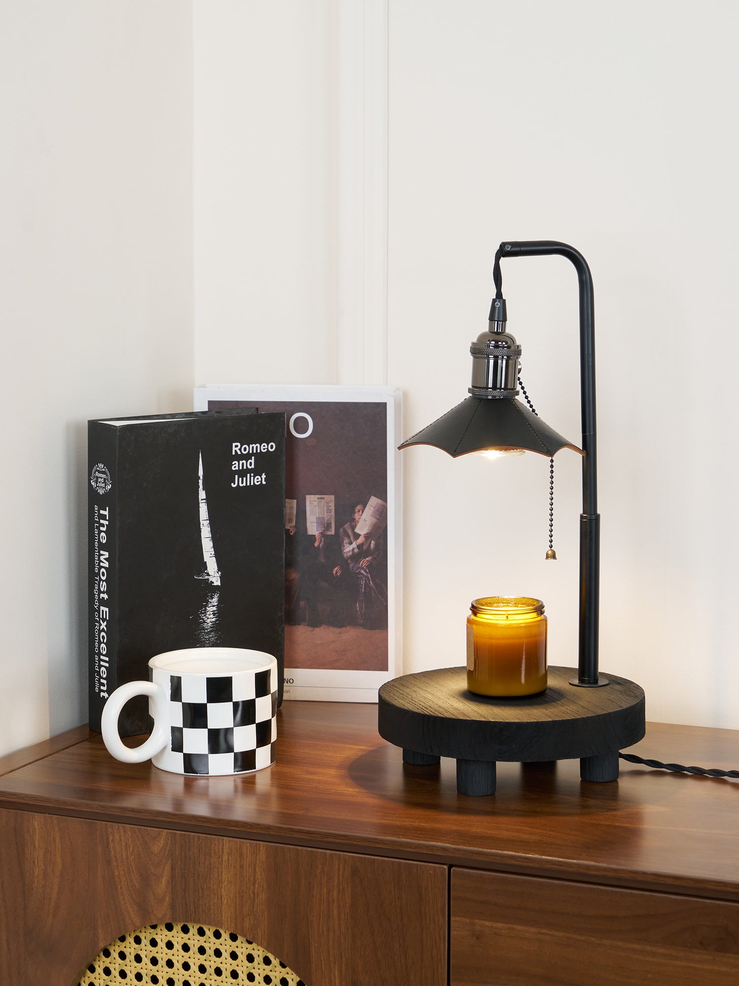 Christian Modern Wood Table Lamp - Letslighting