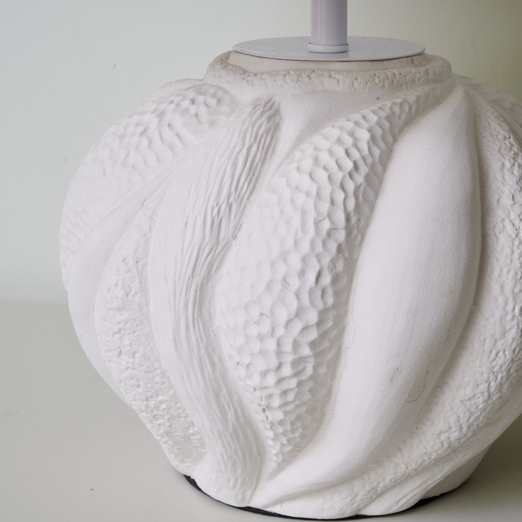Corvara Textured Table Lamp - Blowlighting