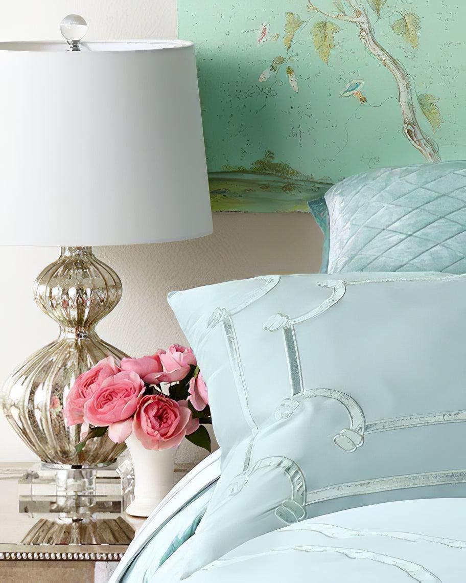 Cottage Table Lamp - Blowlighting