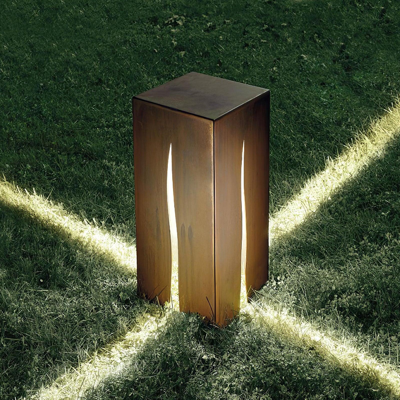 Lustra Outdoor Light Crack Cube - Letslighting