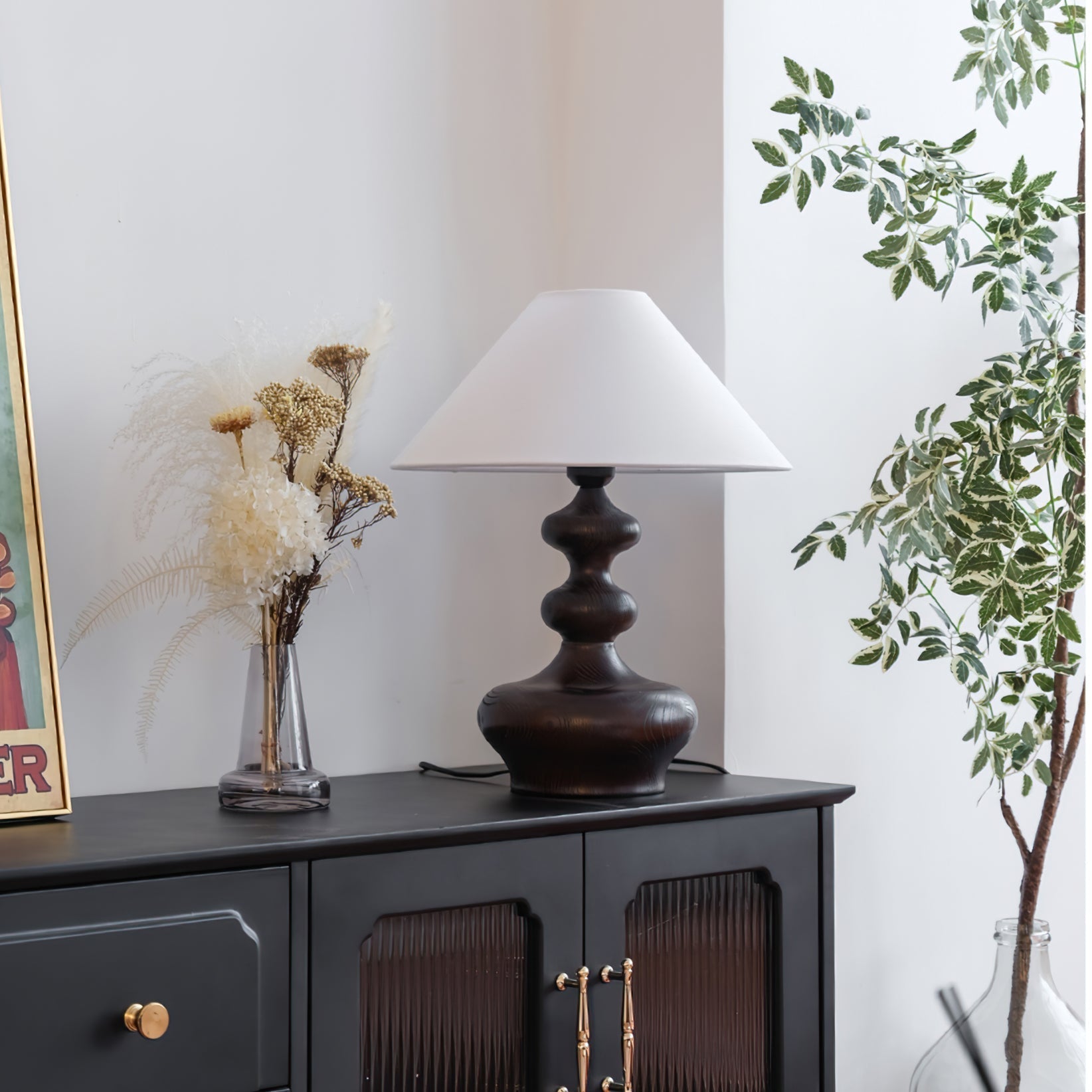 Aurain Wood Fabric Vintage Table Lamp - Letslighting