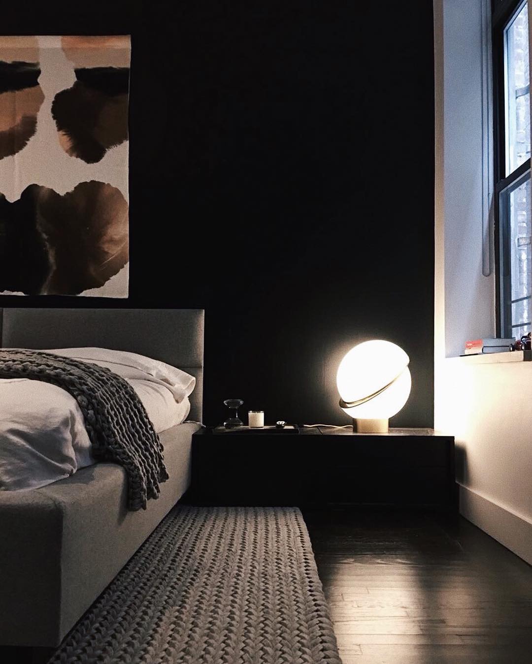 Solaria Futuristic Table Lamp - Letslighting