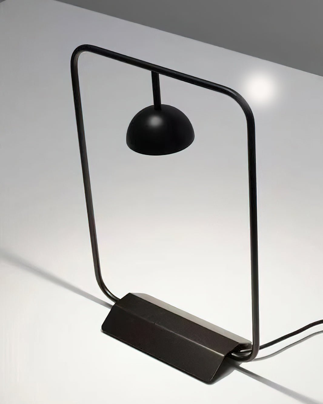 Dexton Geometric Table Lamp - Letslighting
