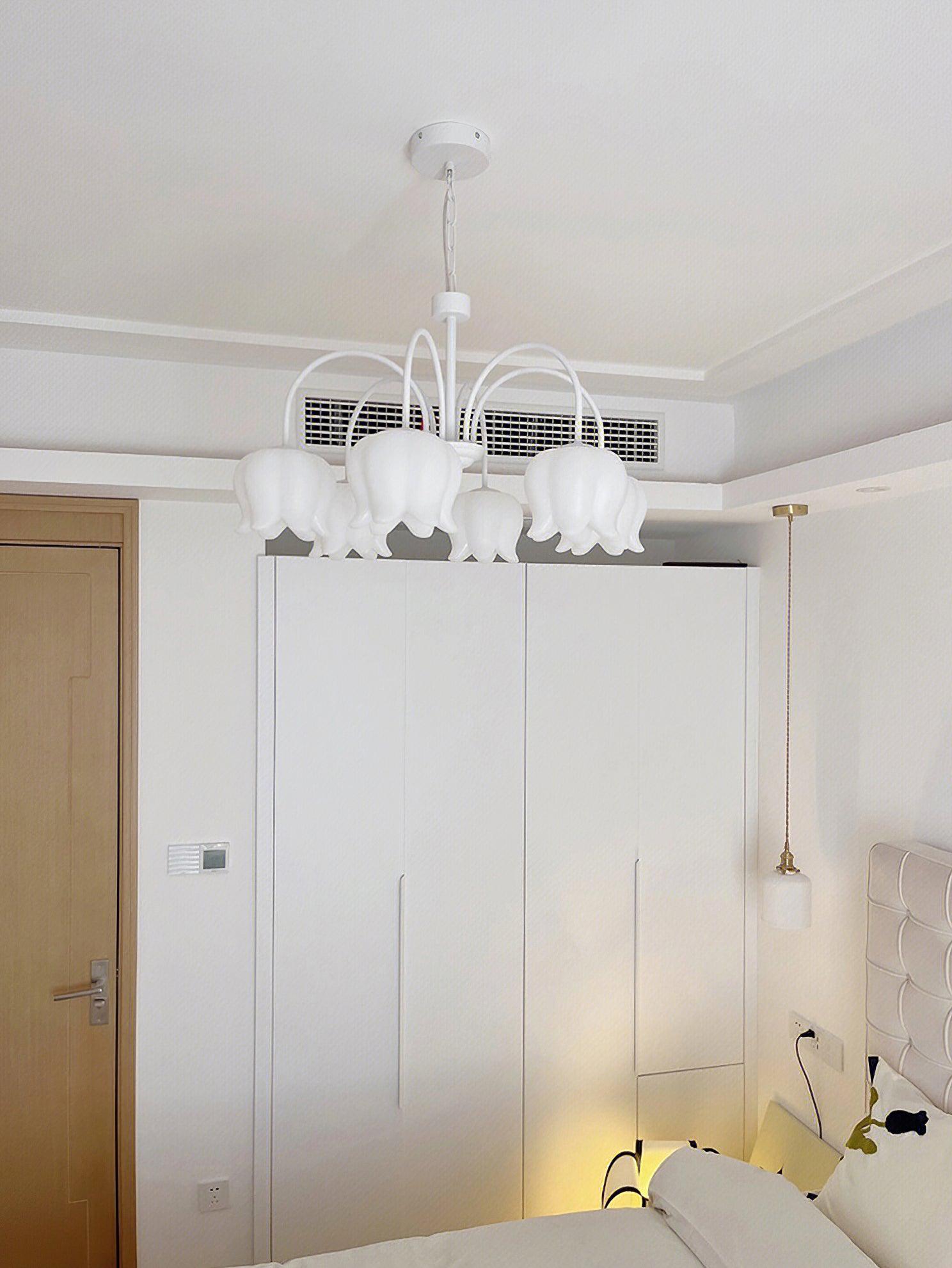 Lustra Chandelier Bell Shade Curved Arm White Floral Elegant - Letslighting