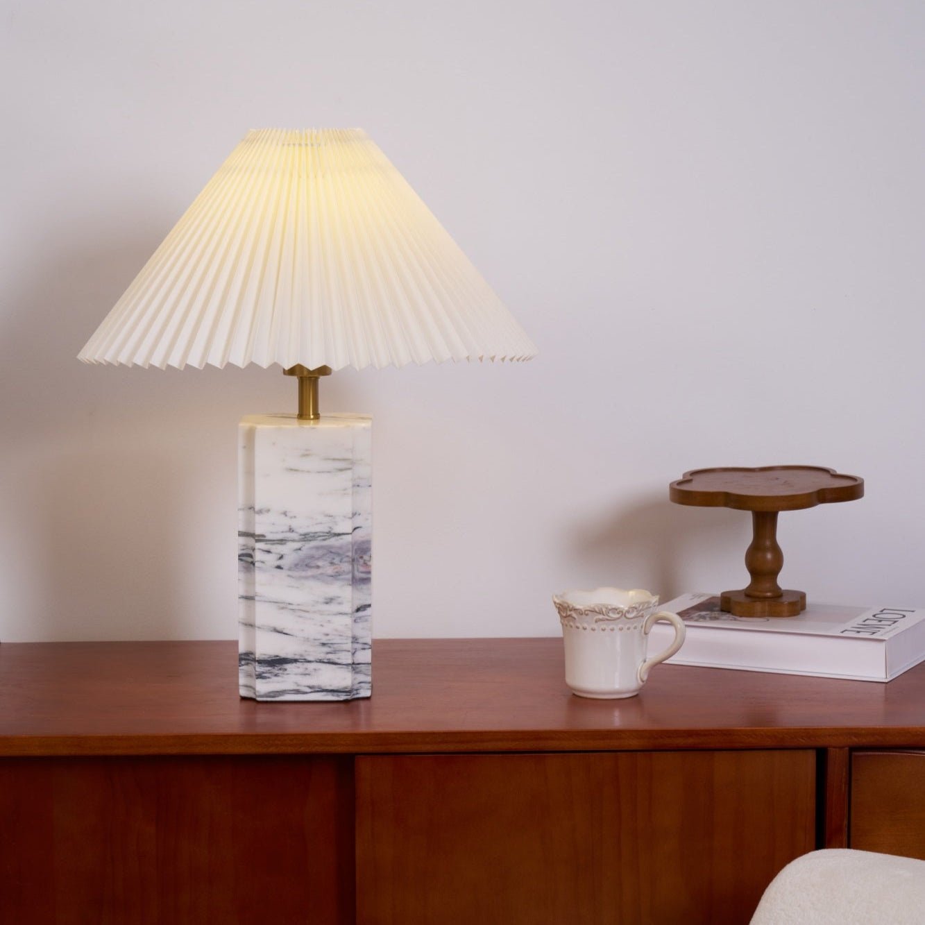 Belle Modern Table Lamp - Letslighting