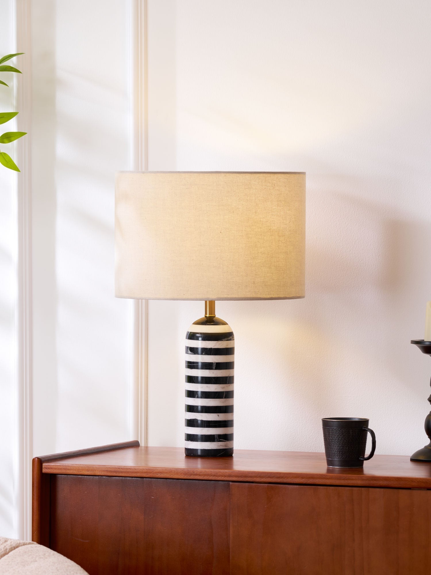 Avery Contemporary Table Lamp - Letslighting