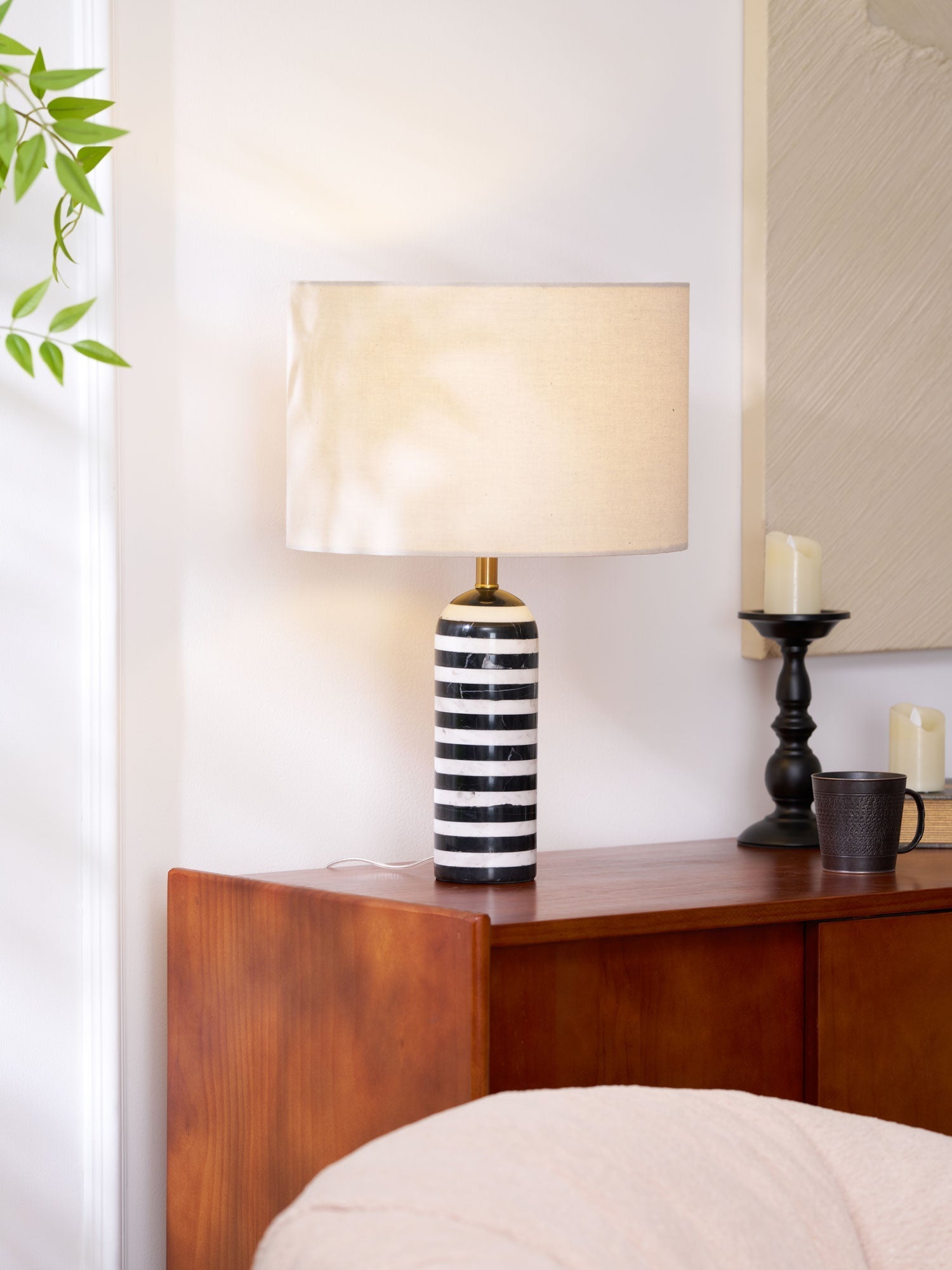 Avery Contemporary Table Lamp - Letslighting