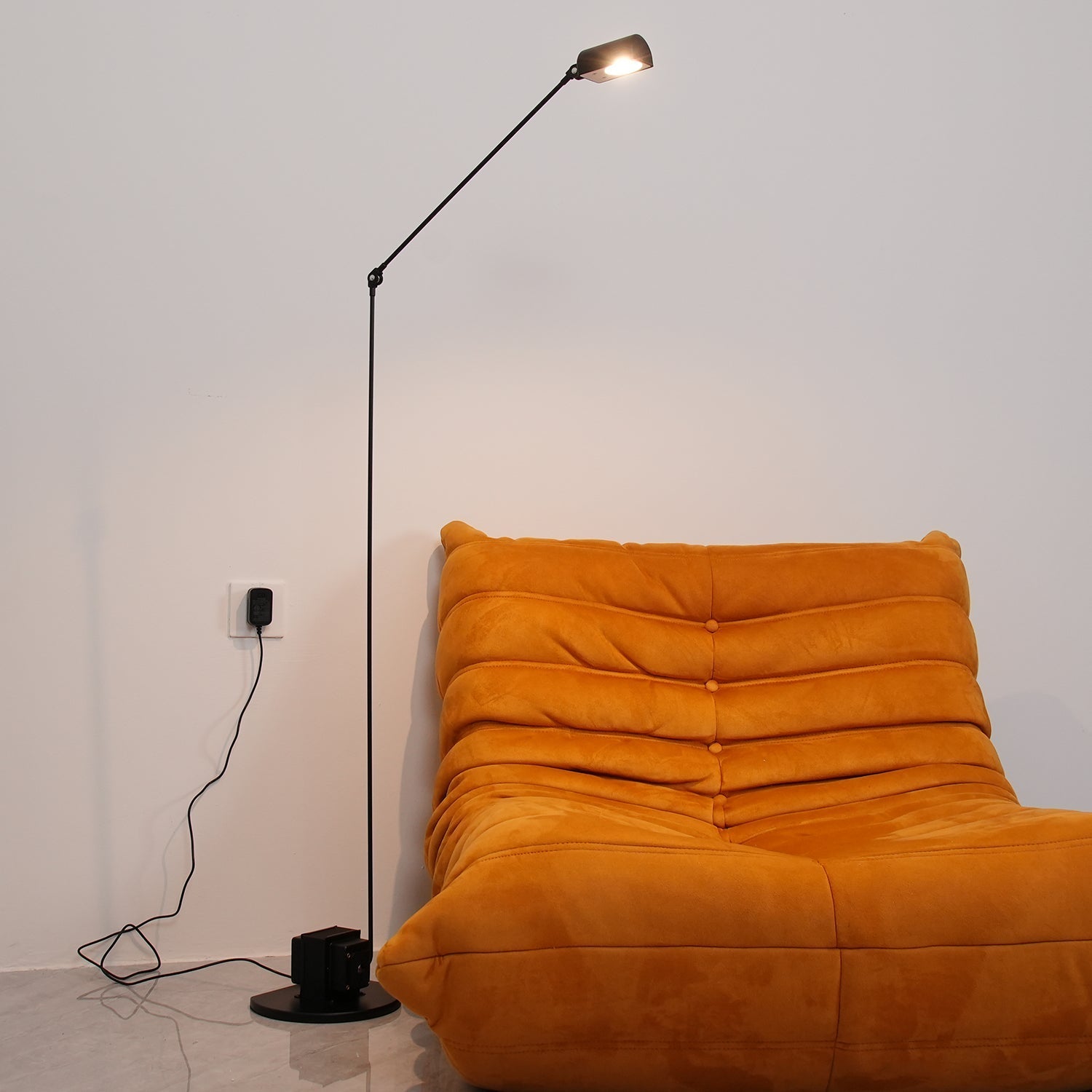 Nerilux Adjustable Floor Lamp - Letslighting