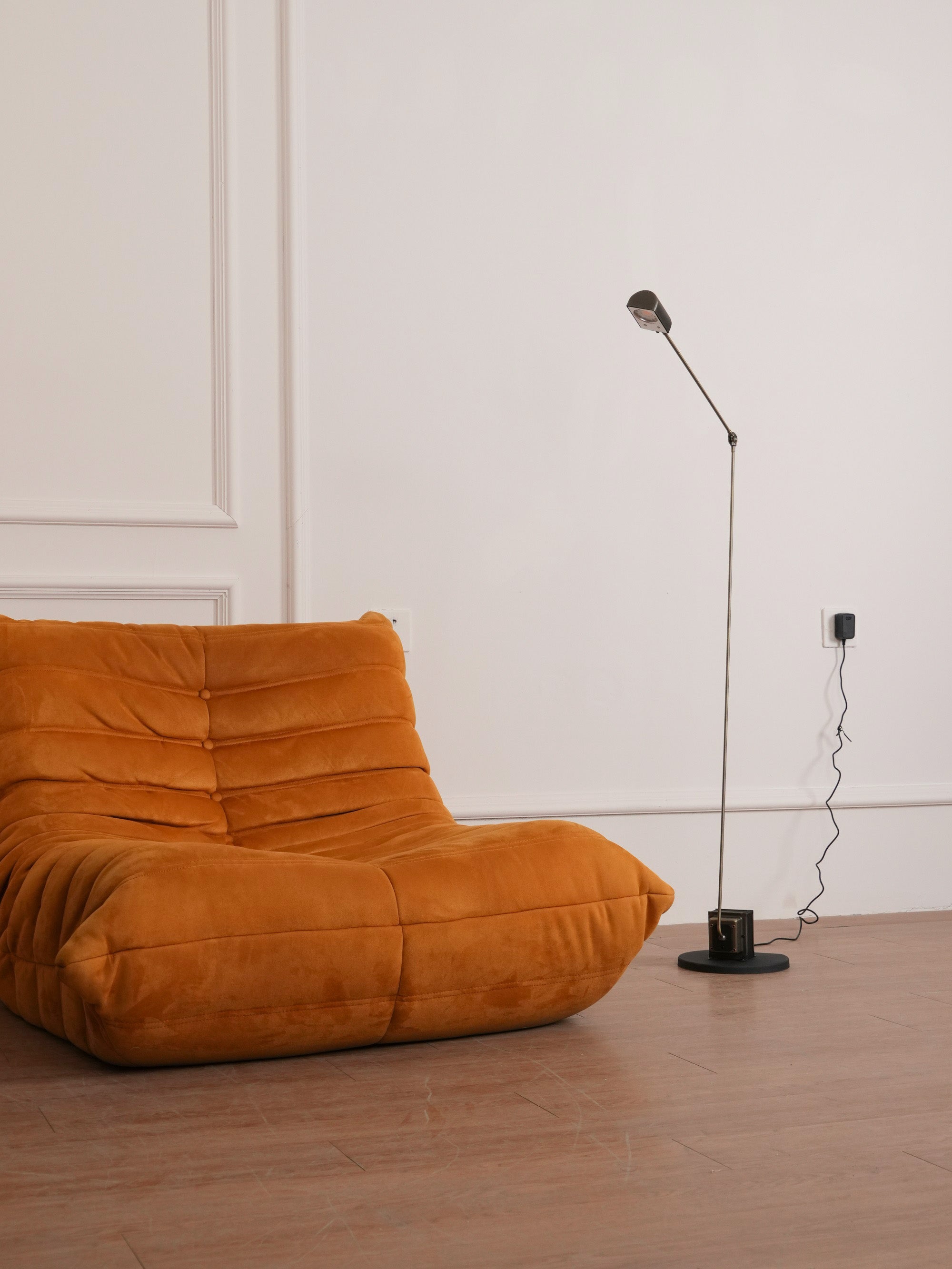 Nerilux Adjustable Floor Lamp - Letslighting