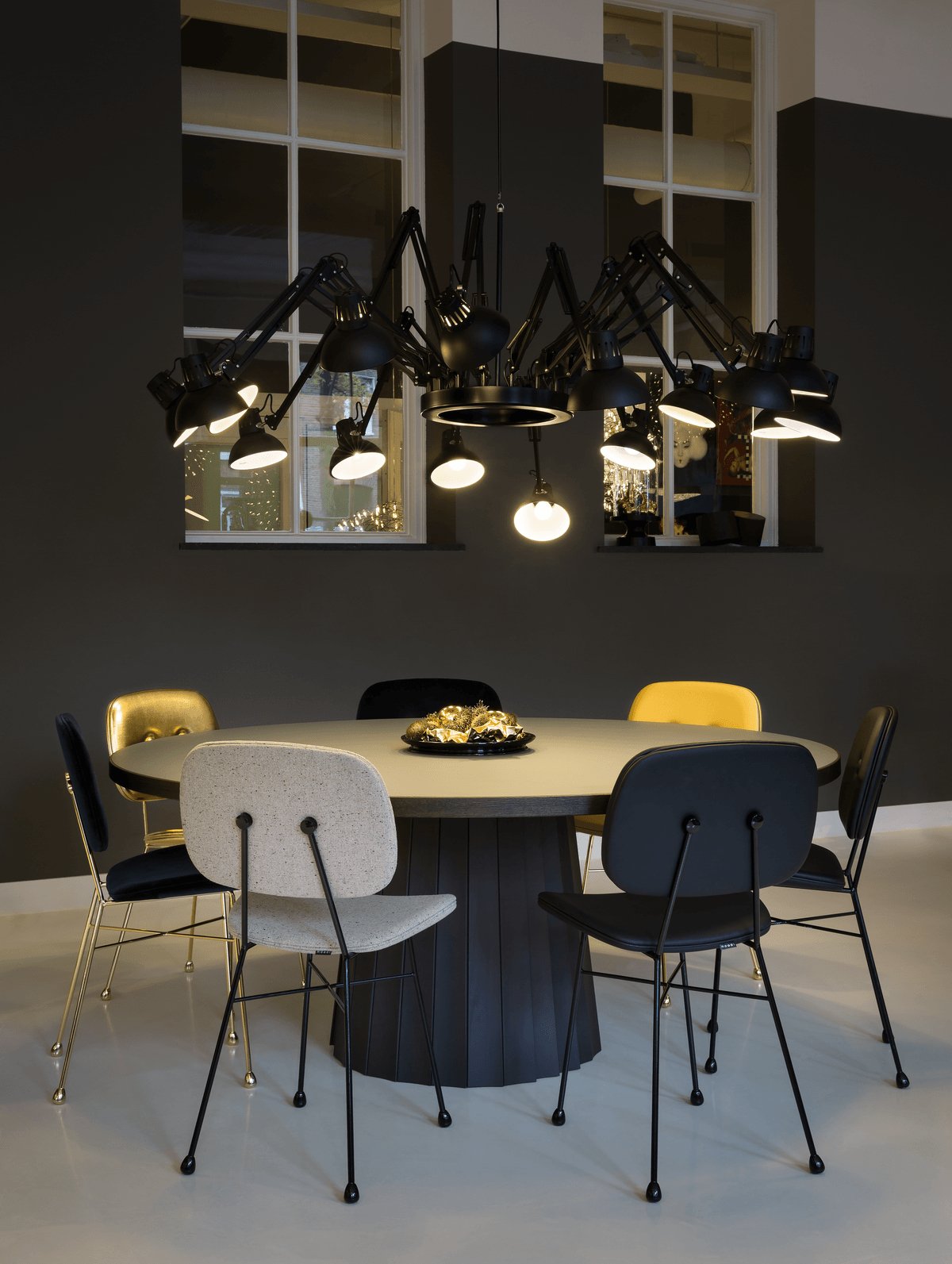 Lustra Chandelier Black Adjustable Multi Arm - Letslighting