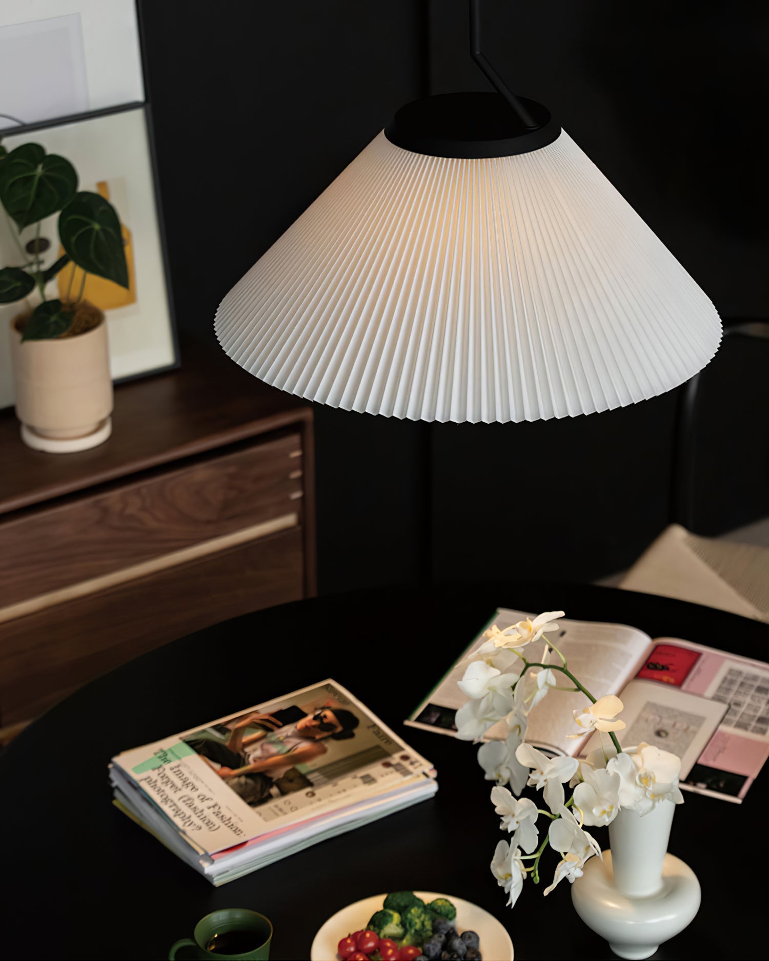 Knell Modern Minimalist Pleated Black Plastic Pendant Lamp - Letslighting