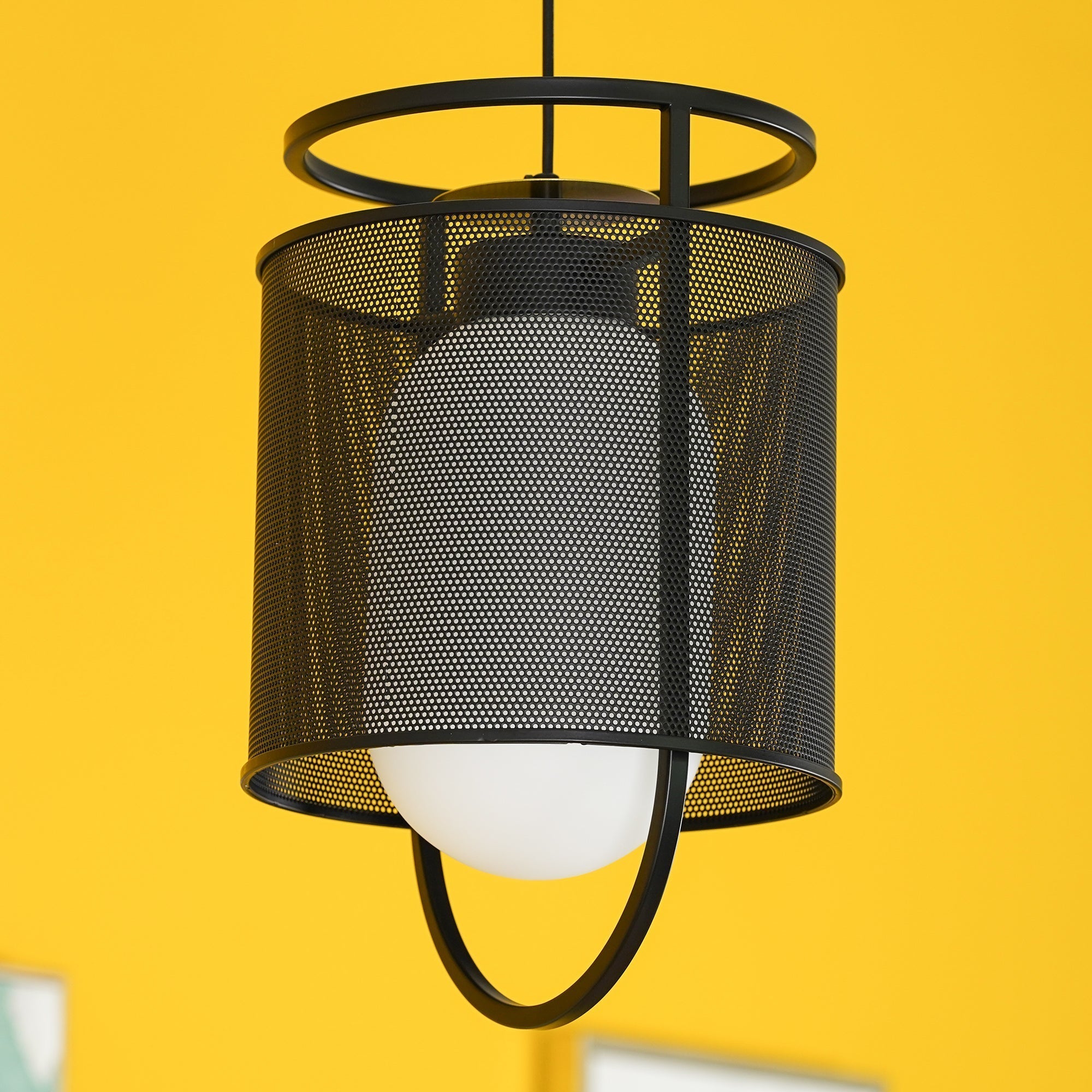 Solara Pendant Lamp Mesh Cylinder Brass Accent Industrial - Letslighting