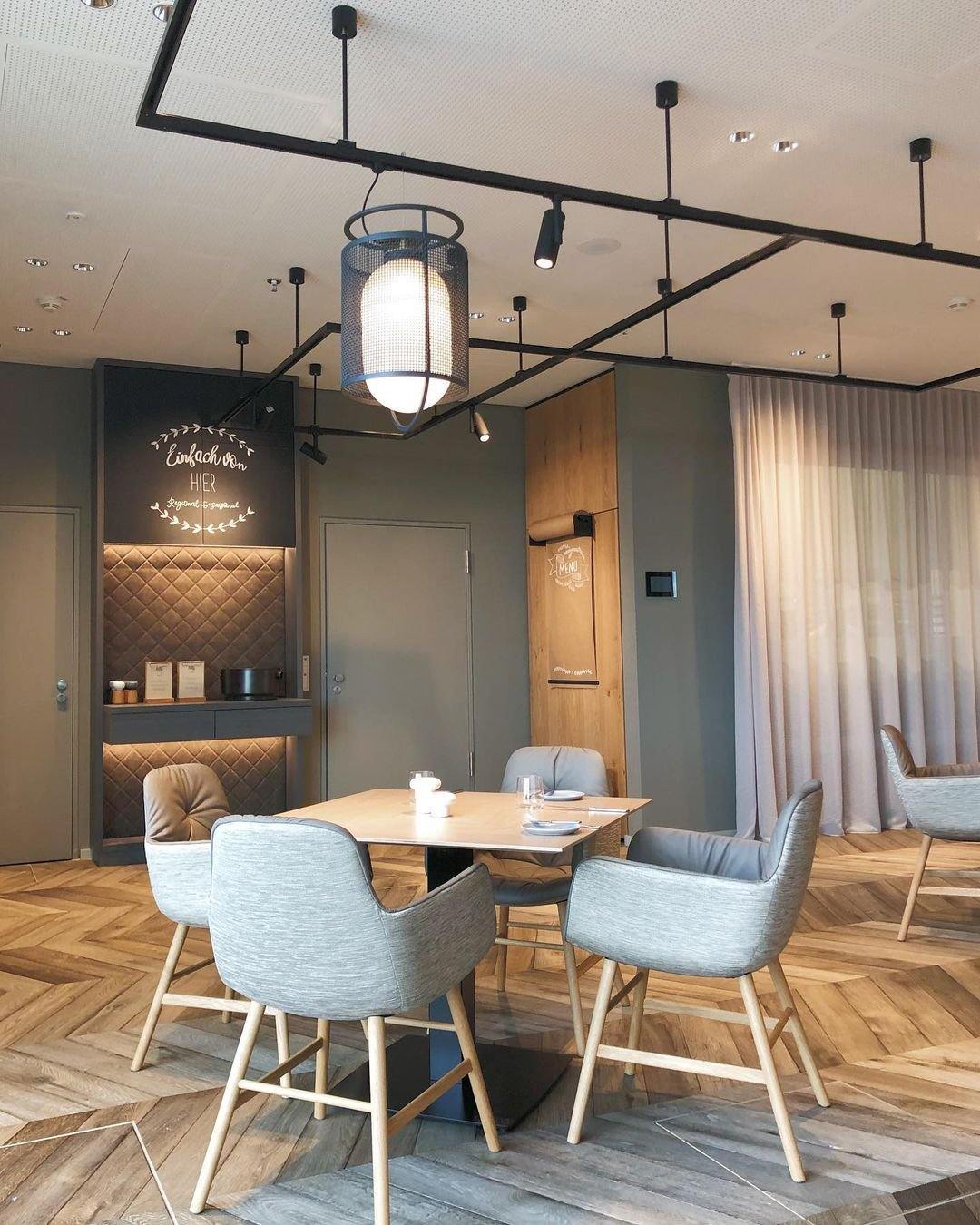 Solara Pendant Lamp Mesh Cylinder Brass Accent Industrial - Letslighting