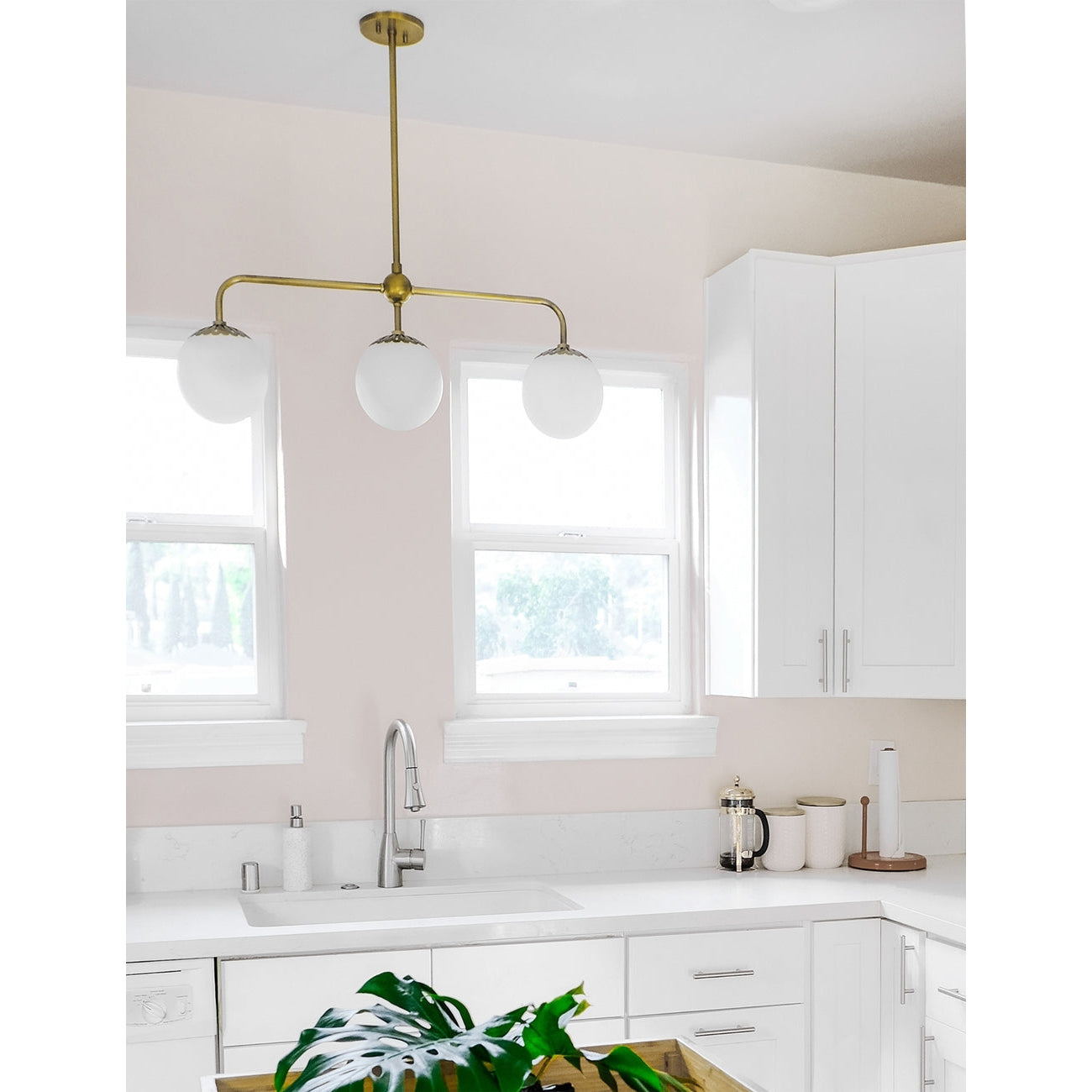 Yare Modern Minimalist Globe Chrome Glass Pendant Lamp - Letslighting
