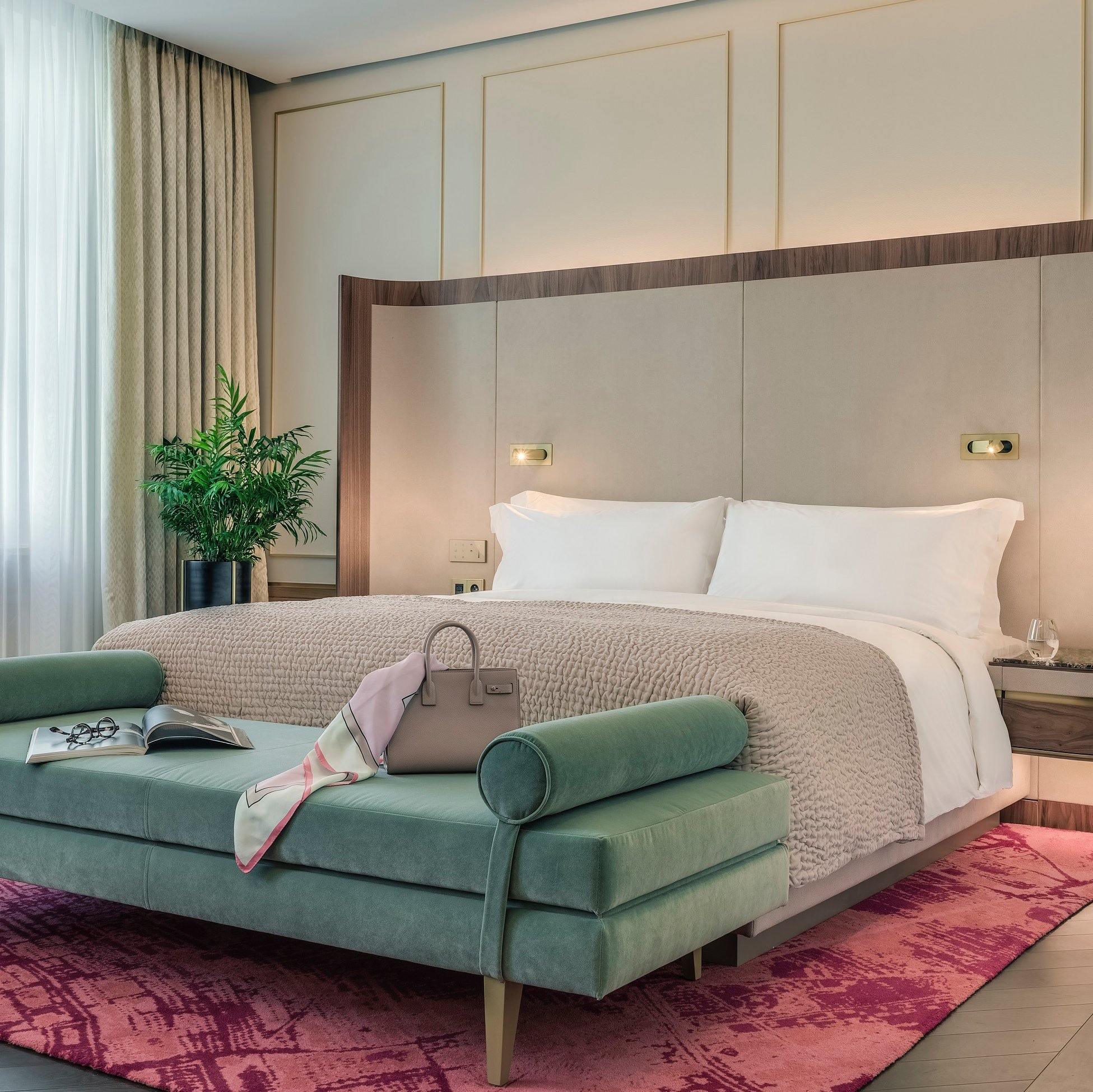 Lustra Reading Light Modern LED Bedside Adjustable - Letslighting