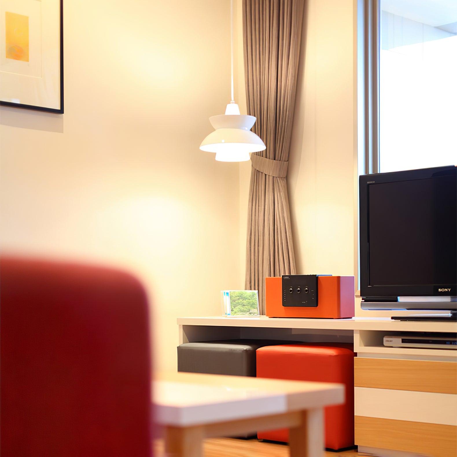 Nyvynel  Pendant Light