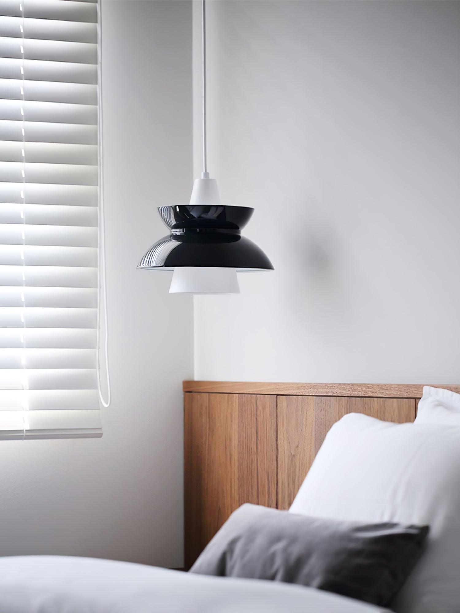 Nyvynel  Pendant Light