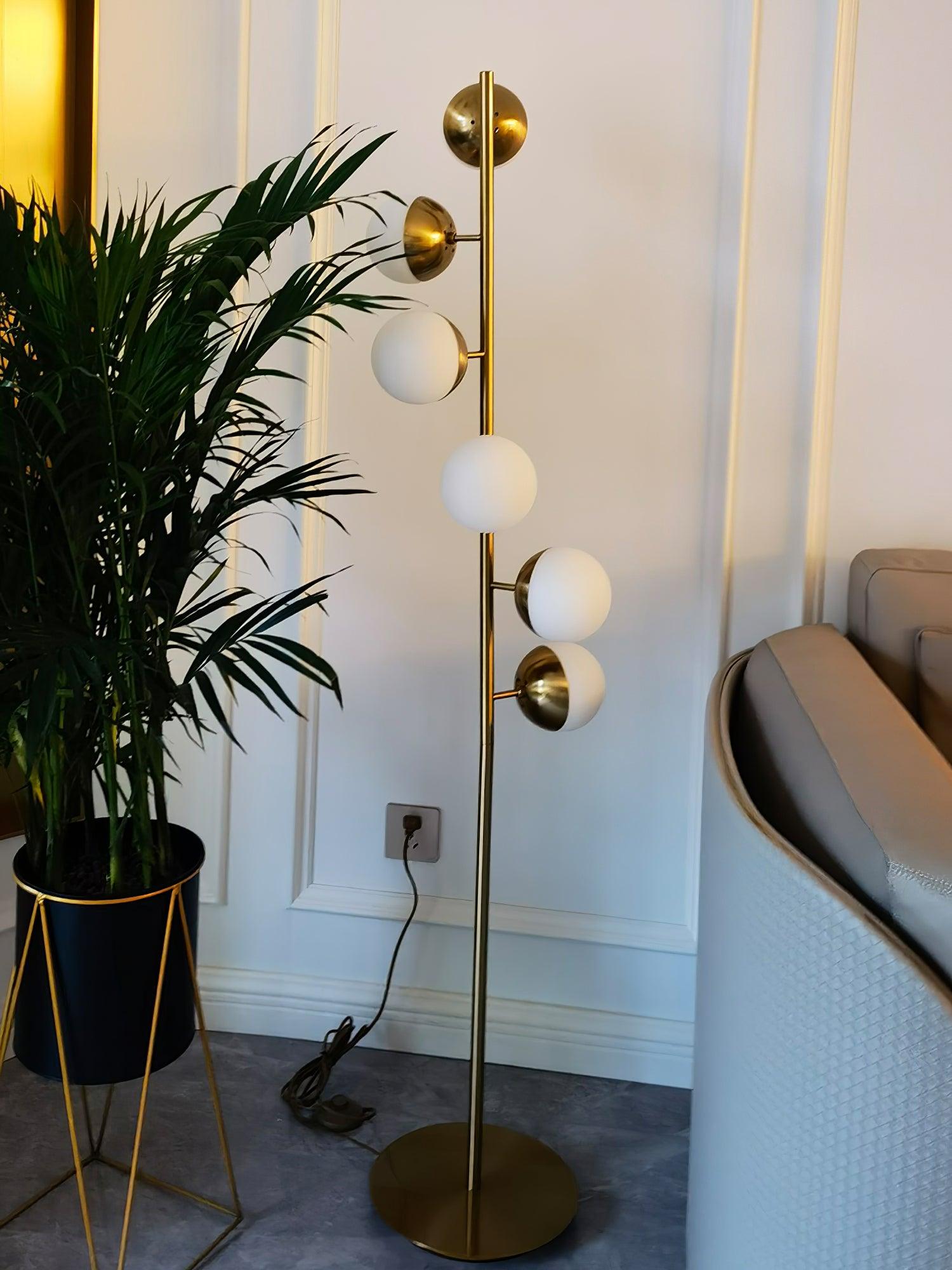 Myliryre Mid Century Brass Floor Lamp - Letslighting