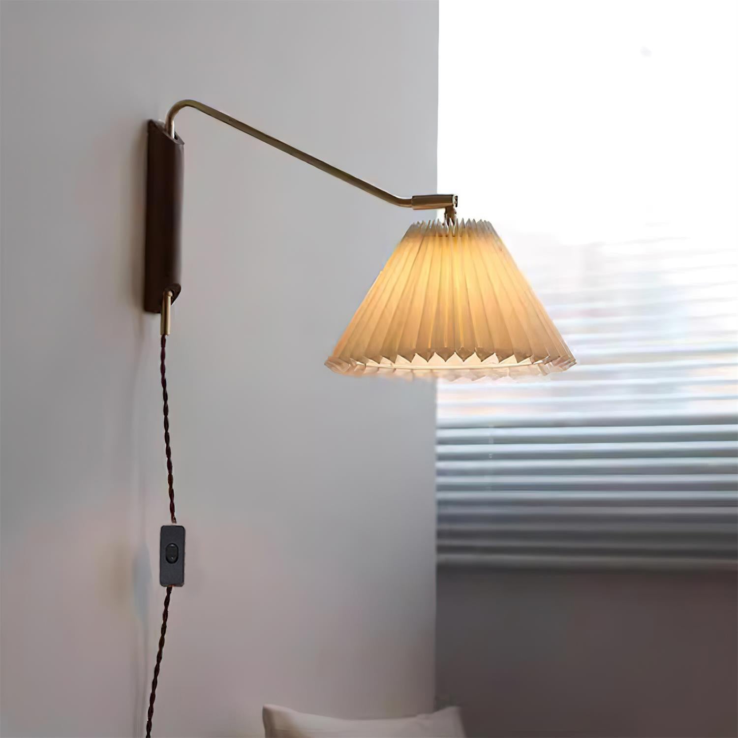 Feyora Pleated Fabric Wall Lamp - Letslighting