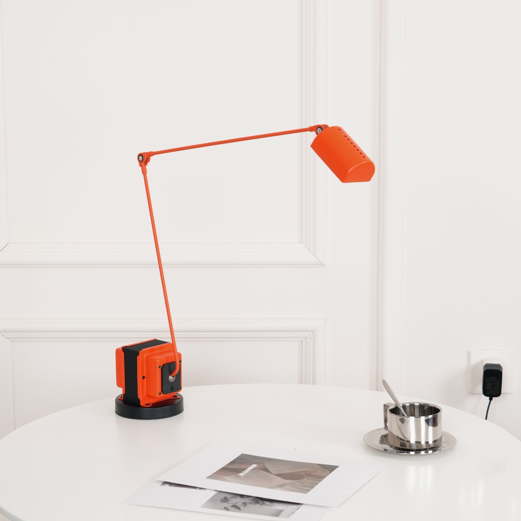 Elliot Minimalist Table Lamp - Letslighting