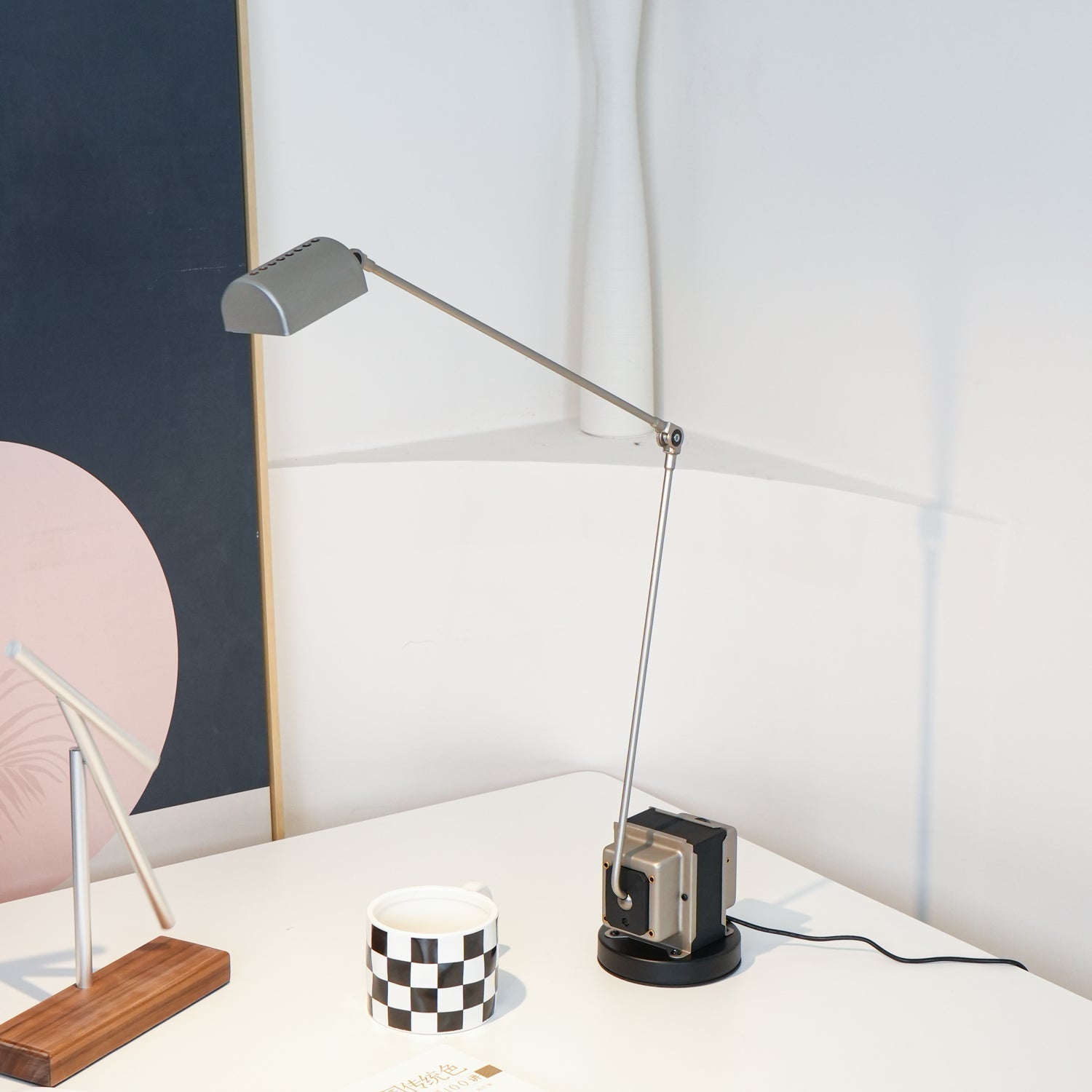 Elliot Minimalist Table Lamp - Letslighting