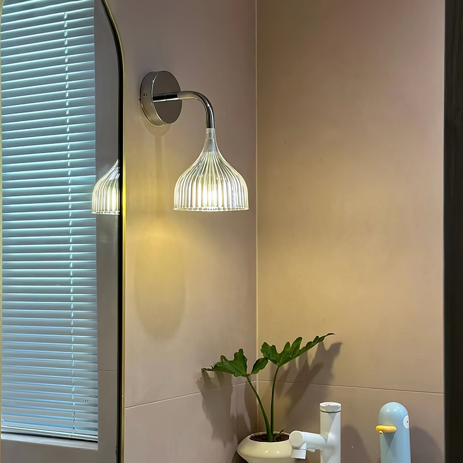Aurzorus Modern Minimalist Plastic Wall Lamp - Letslighting