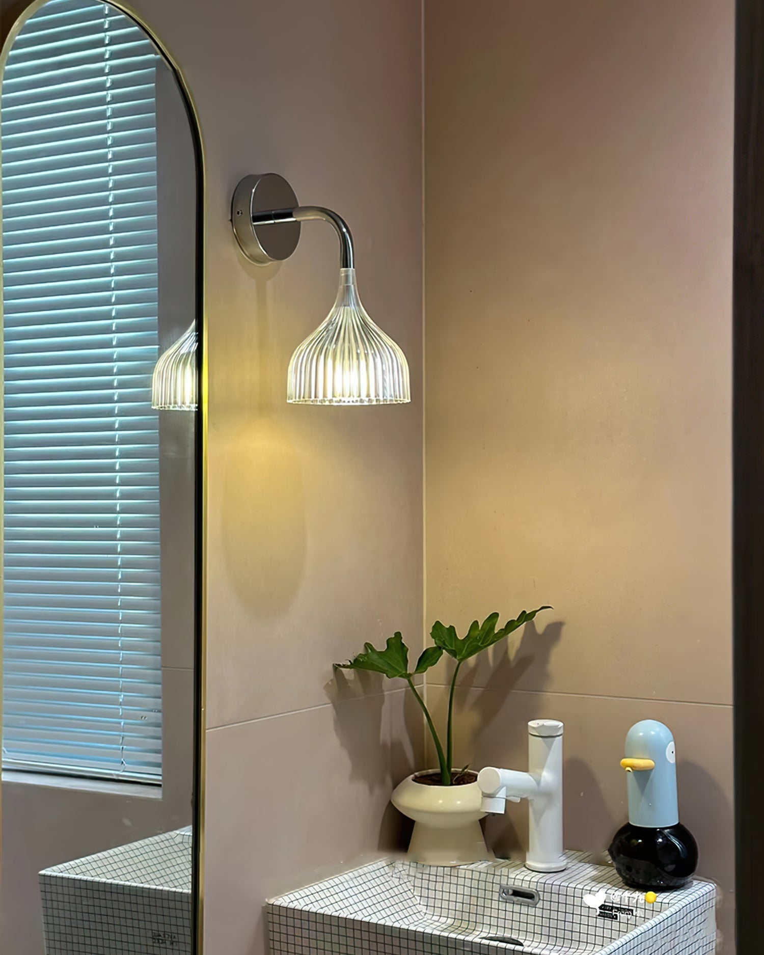 Aurzorus Modern Minimalist Plastic Wall Lamp - Letslighting