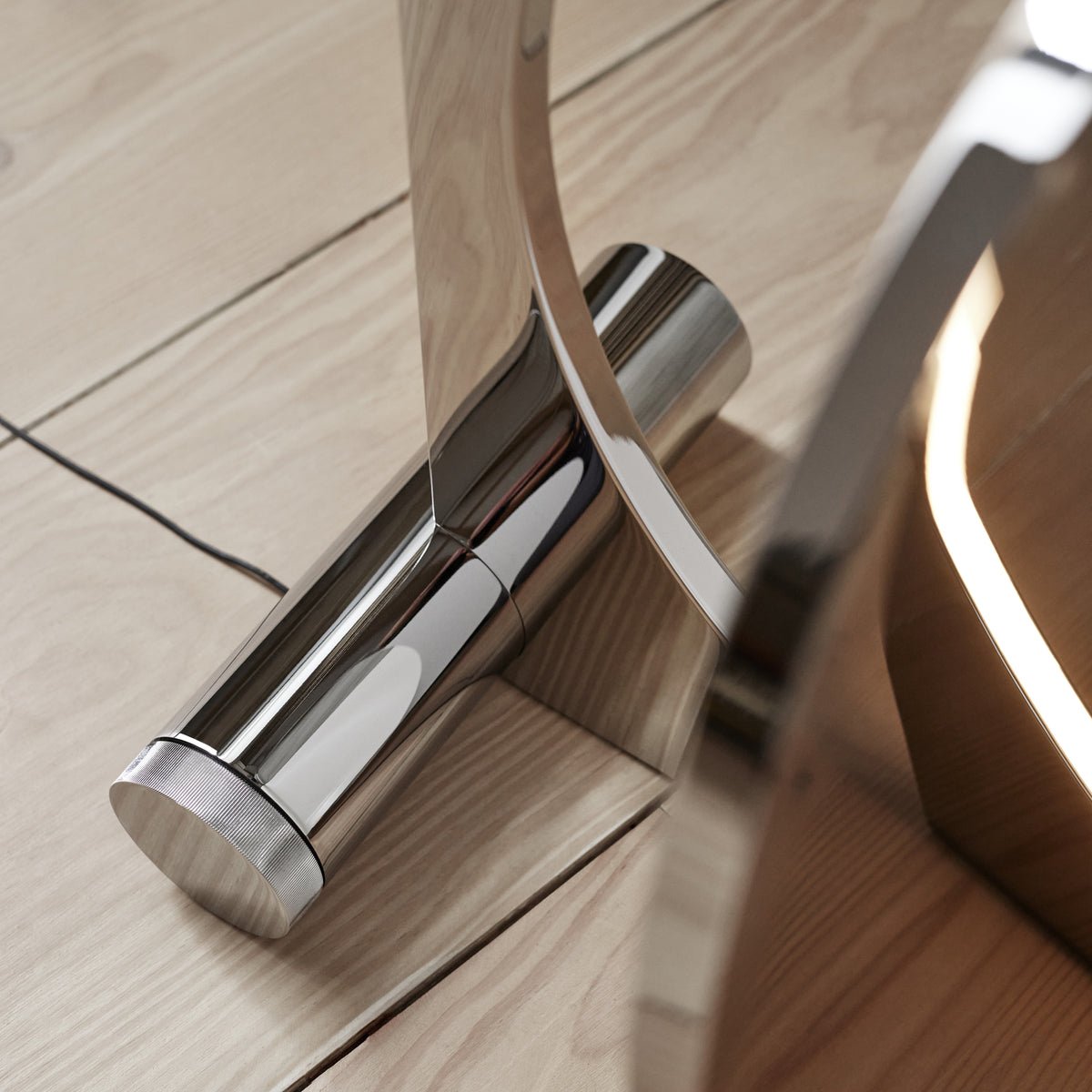 Gami Modern Table Lamp - Letslighting