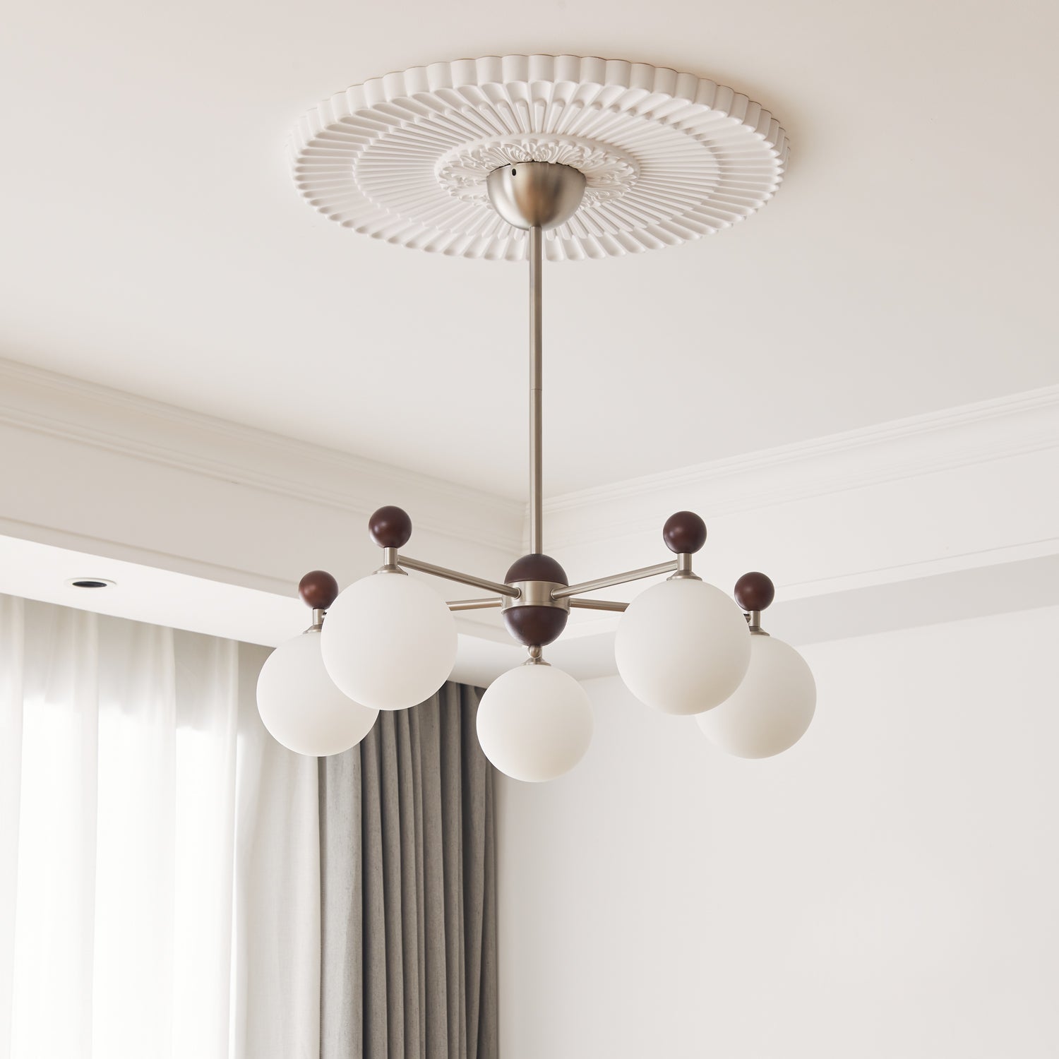 Cimirora Traditional Elegance Wood Glass Chandelier - Letslighting