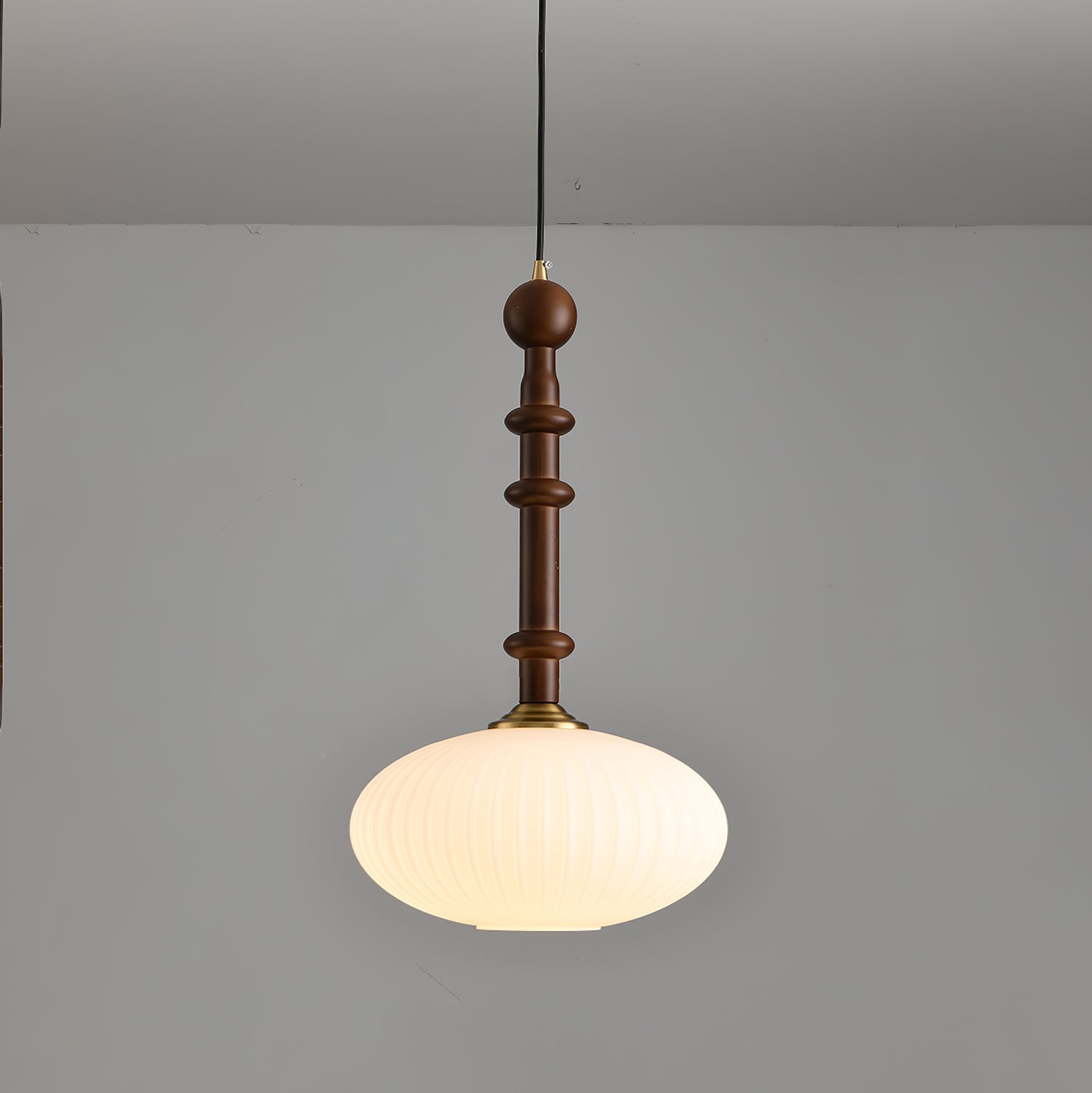 Iliror Traditional Art Wood Glass Pendant Light - Letslighting