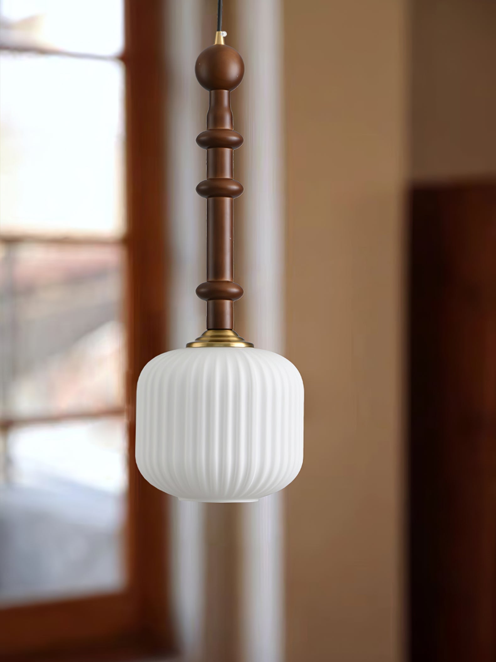 Iliror Traditional Art Wood Glass Pendant Light - Letslighting