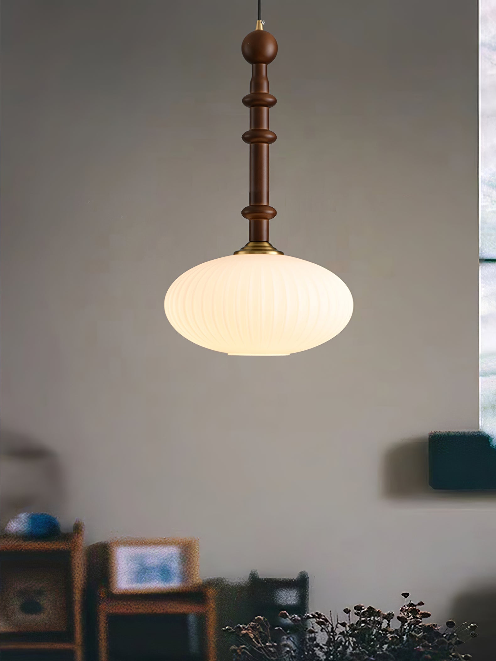 Iliror Traditional Art Wood Glass Pendant Light - Letslighting