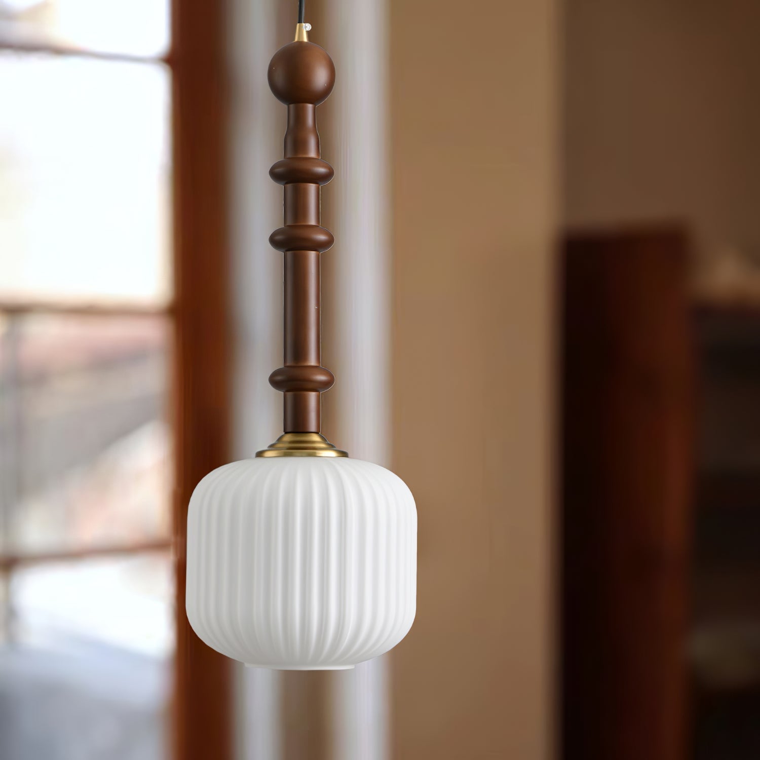 Iliror Traditional Art Wood Glass Pendant Light - Letslighting