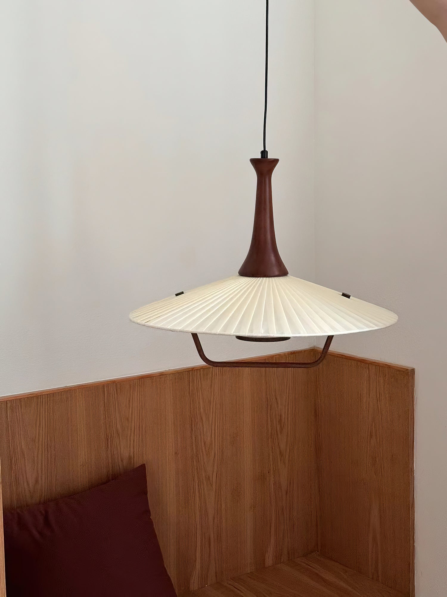Mydorisra Traditional Classic Fabric Wood Pendant Lamp - Letslighting