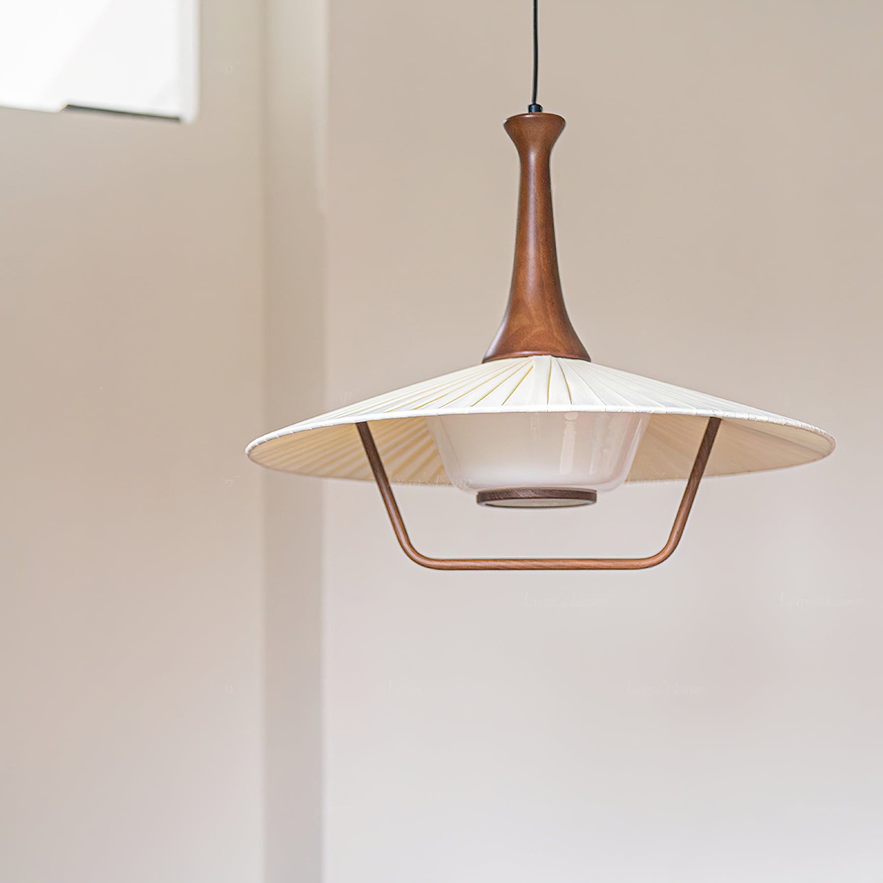 Mydorisra Traditional Classic Fabric Wood Pendant Lamp - Letslighting
