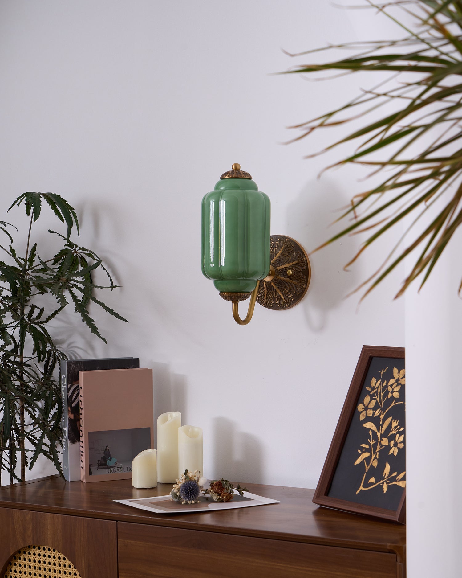 Melvane Vintage Pink Glass Wall Sconce - Letslighting