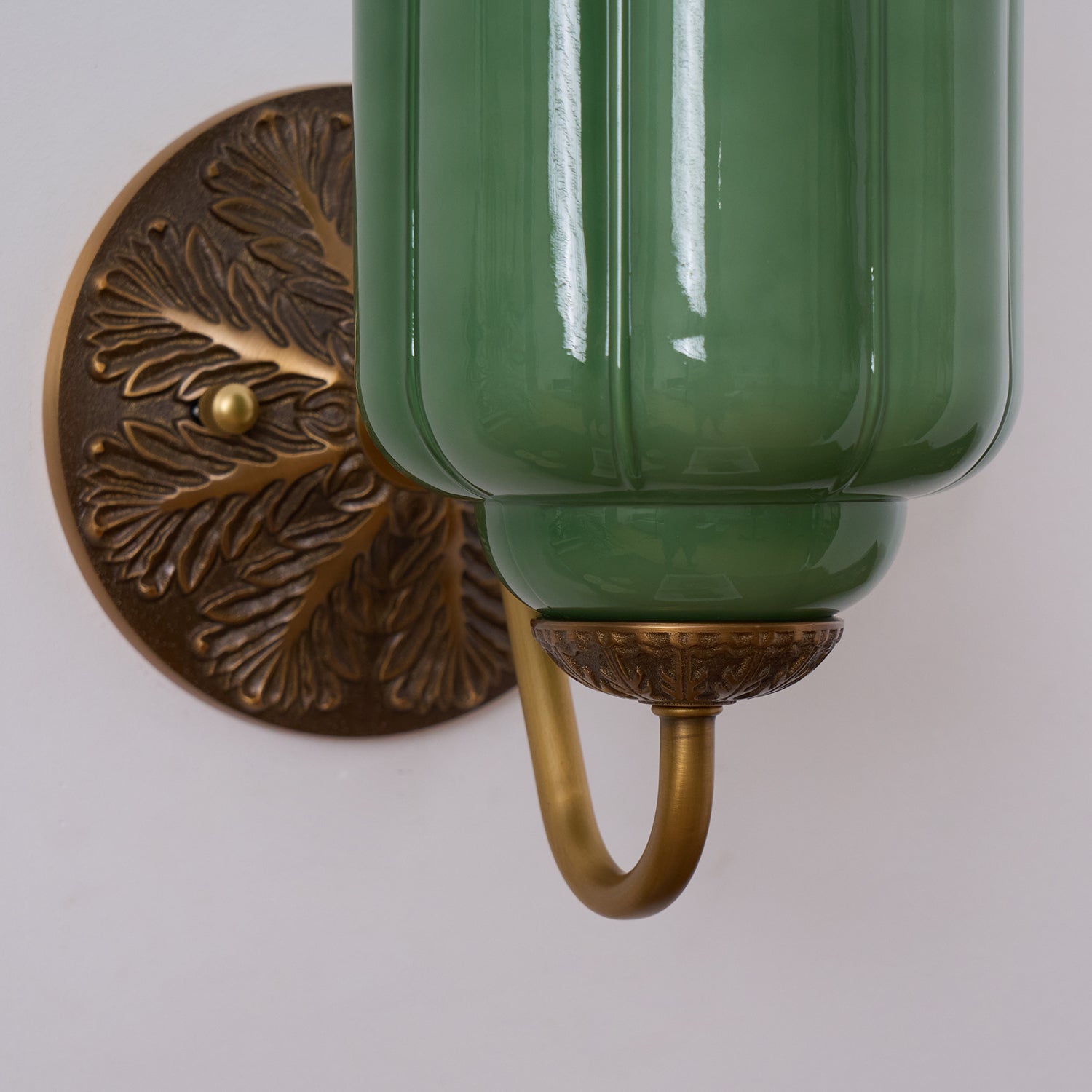 Melvane Vintage Pink Glass Wall Sconce - Letslighting
