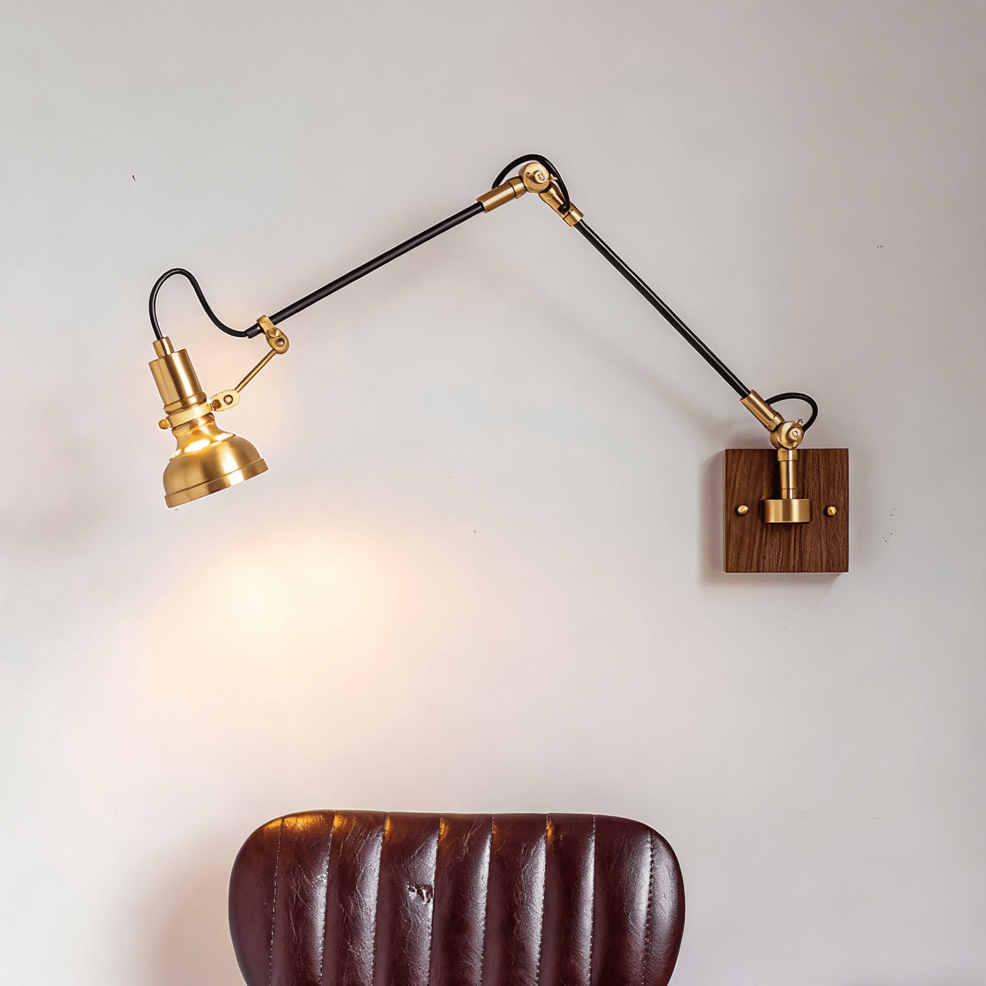 Elowen Wood Wall Lamp - Letslighting