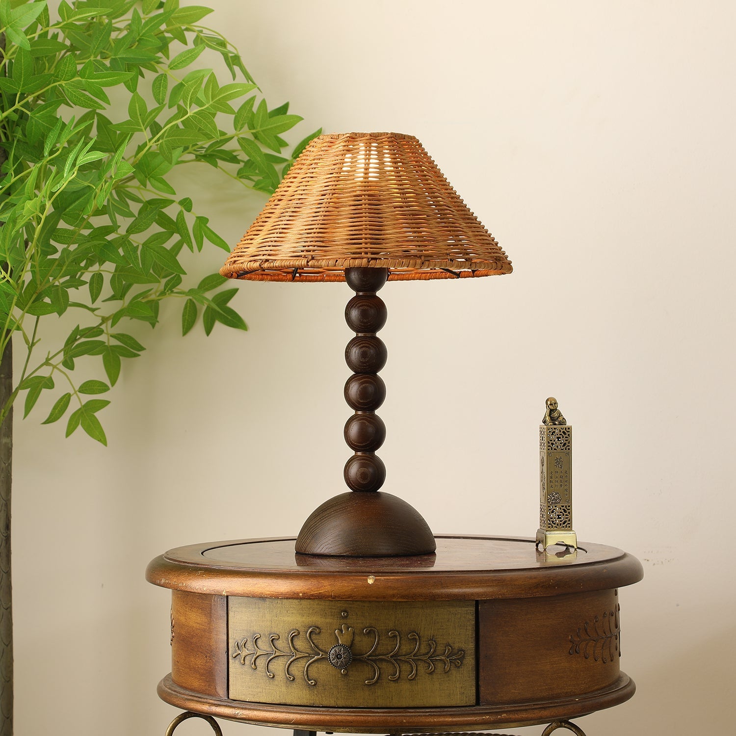 Auroran Wood & Rattan Table Lamp - Letslighting