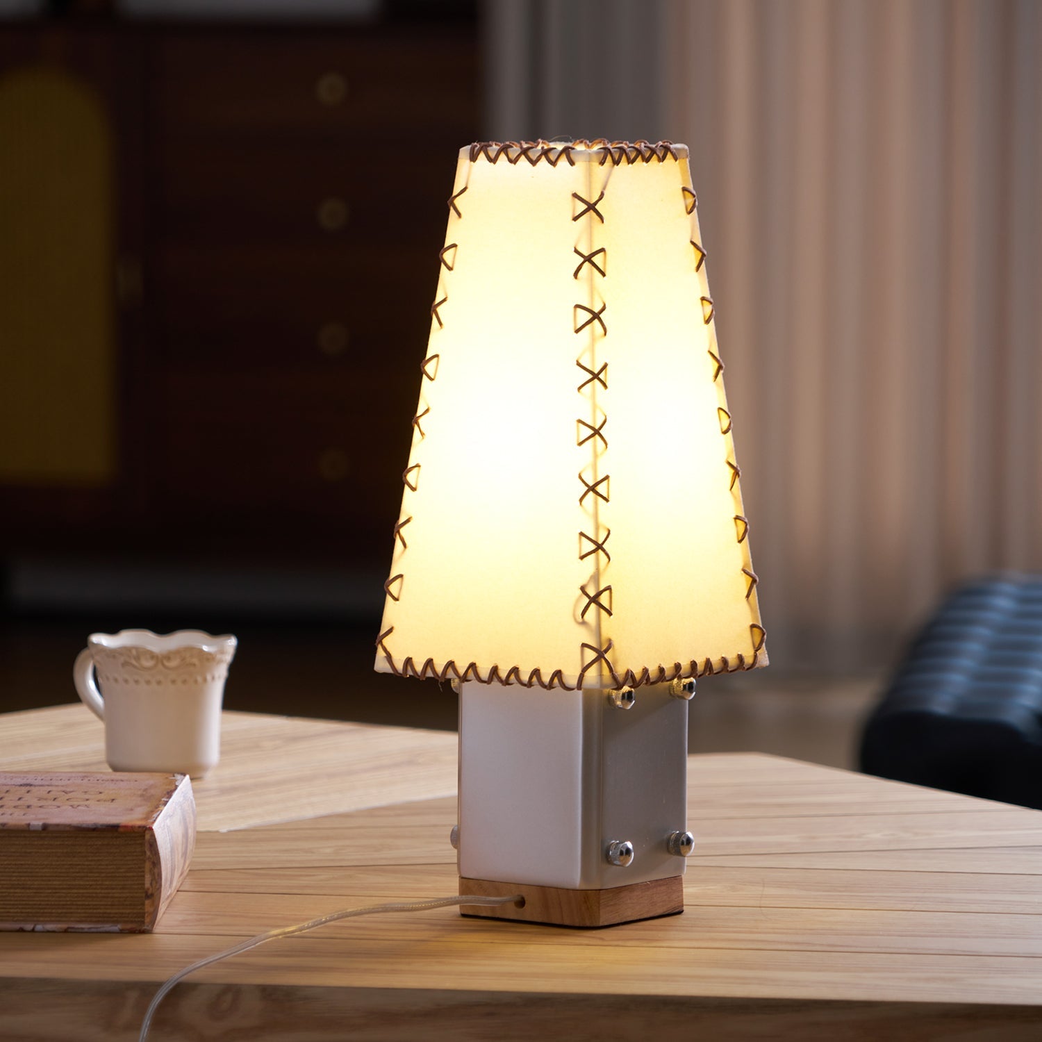 Estela Table Lamp - Letslighting